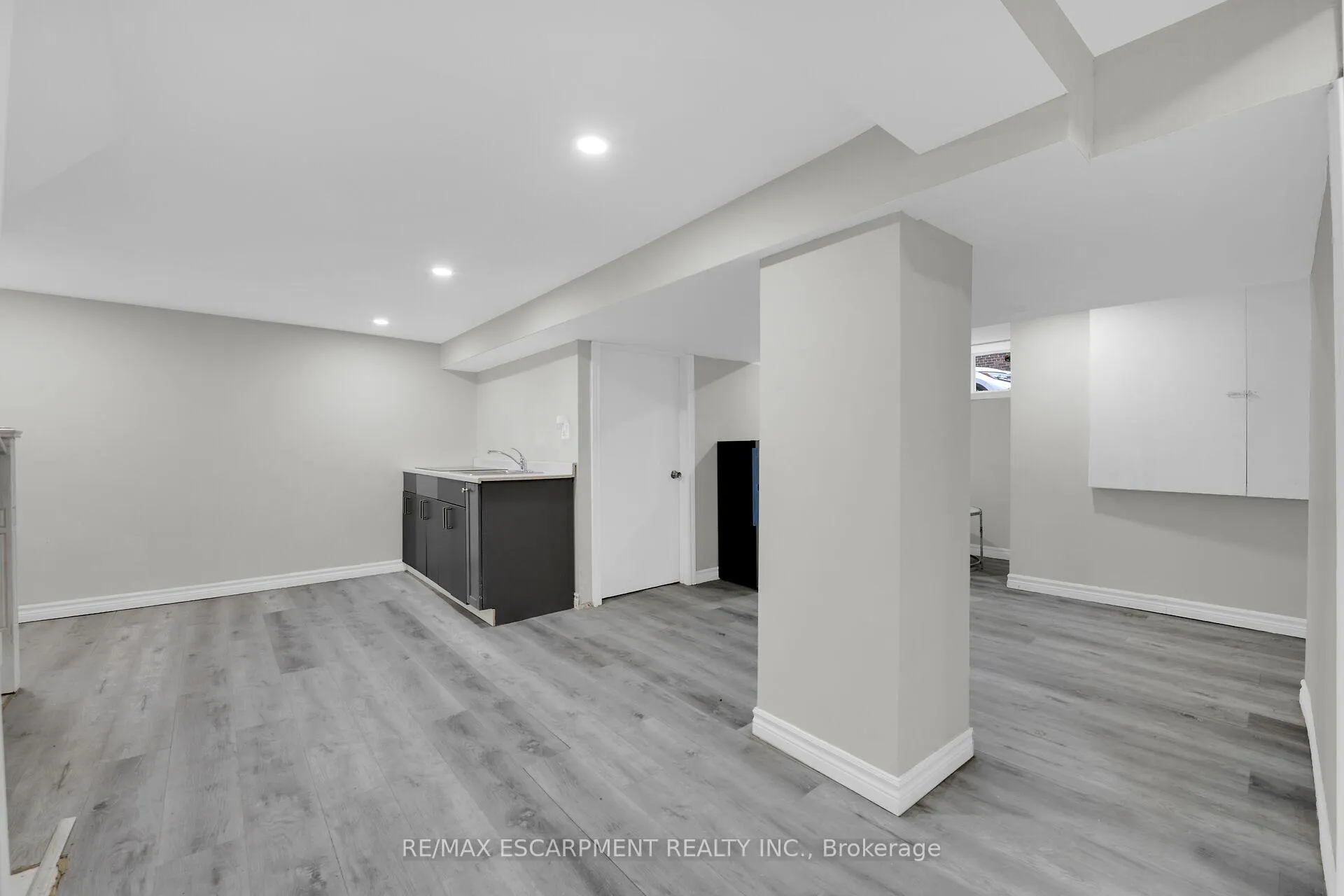 Photo 34 of 59 Cannon Street W, Hamilton, Strathcona — HOMEH