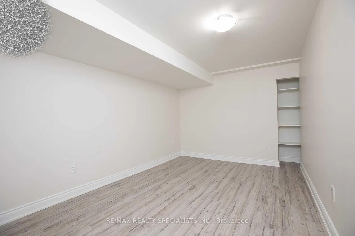 Photo 7 of Unit BASEMENT UNIT, 42 Rising HIll Ridge, Brampton, Bram West — HOMEH
