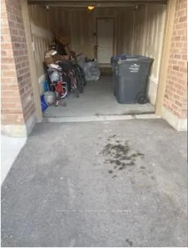 Photo 10 of 27 Pennycross Street, Brampton, Northwest Brampton — HOMEH