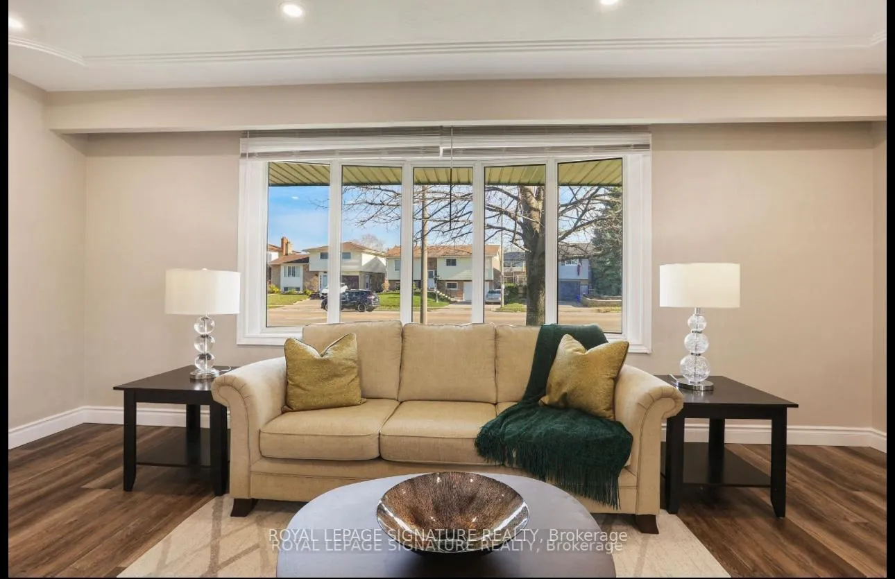 Photo 7 of 1506 Queen's Boulevard, Kitchener — HOMEH