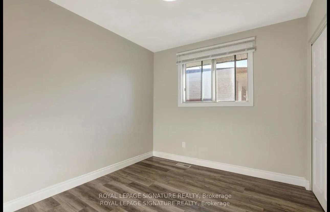 Photo 13 of 1506 Queen's Boulevard, Kitchener — HOMEH
