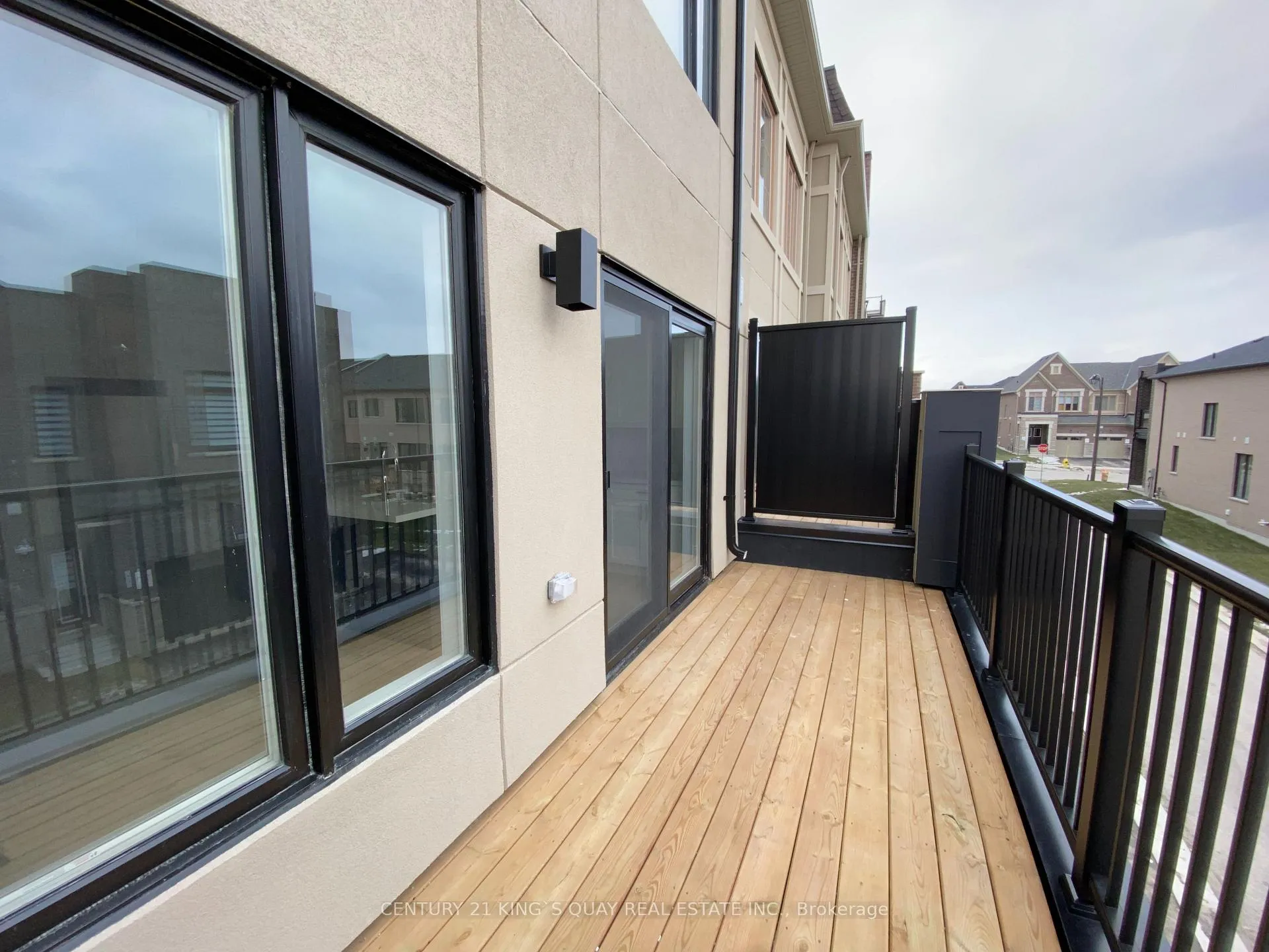 Photo 32 of 89 York Downs Boulevard, Markham, Angus Glen — HOMEH