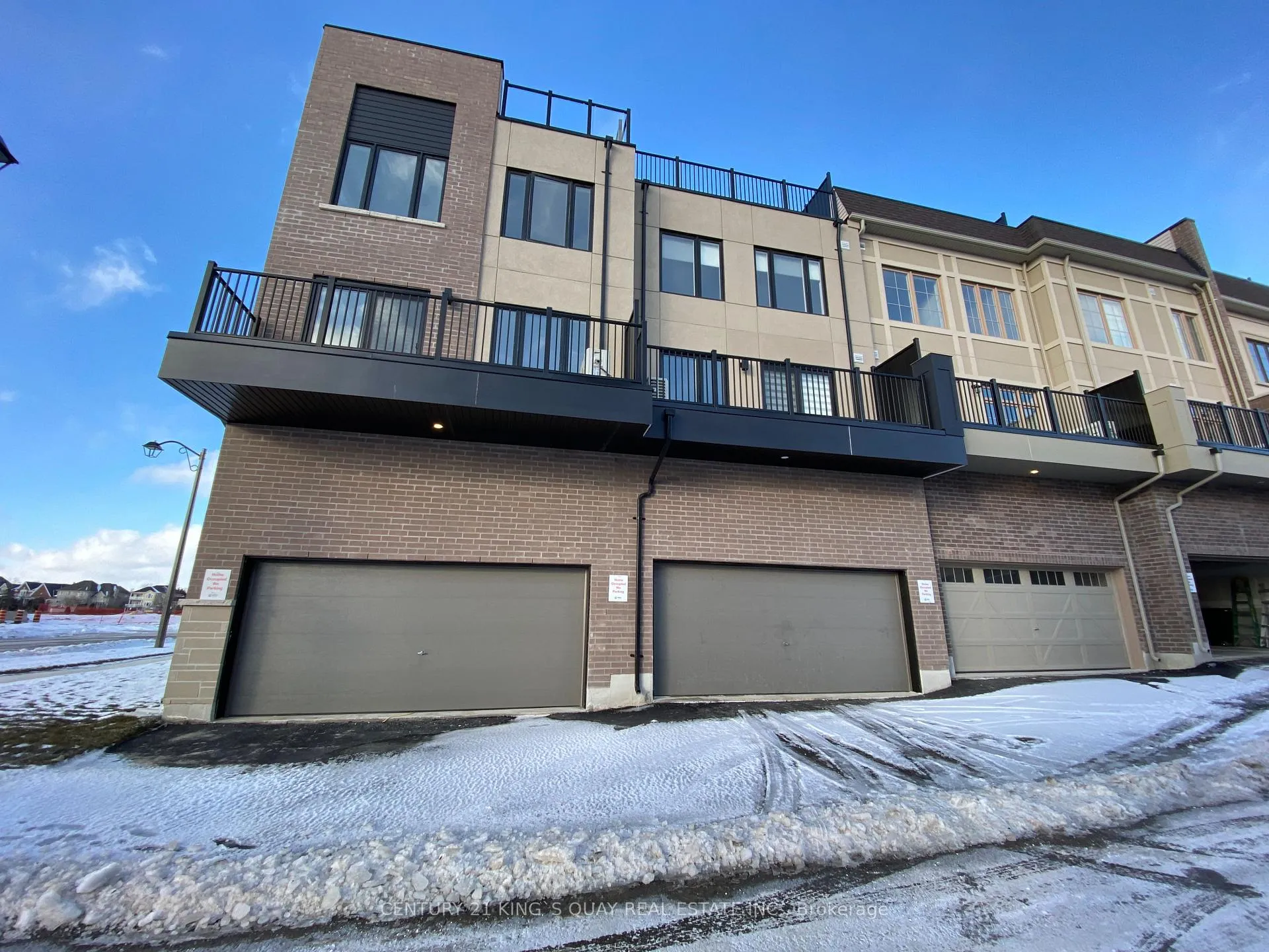 Photo 35 of 89 York Downs Boulevard, Markham, Angus Glen — HOMEH