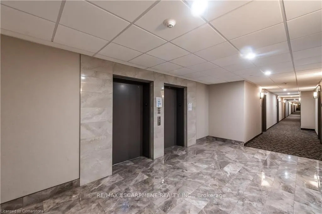 Photo 19 of Unit 329, 125 Shoreview Place, Hamilton, Stoney Creek — HOMEH