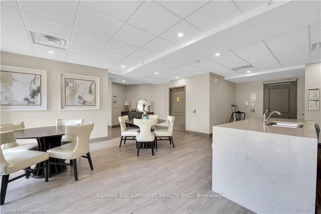Photo 24 of Unit 329, 125 Shoreview Place, Hamilton, Stoney Creek — HOMEH