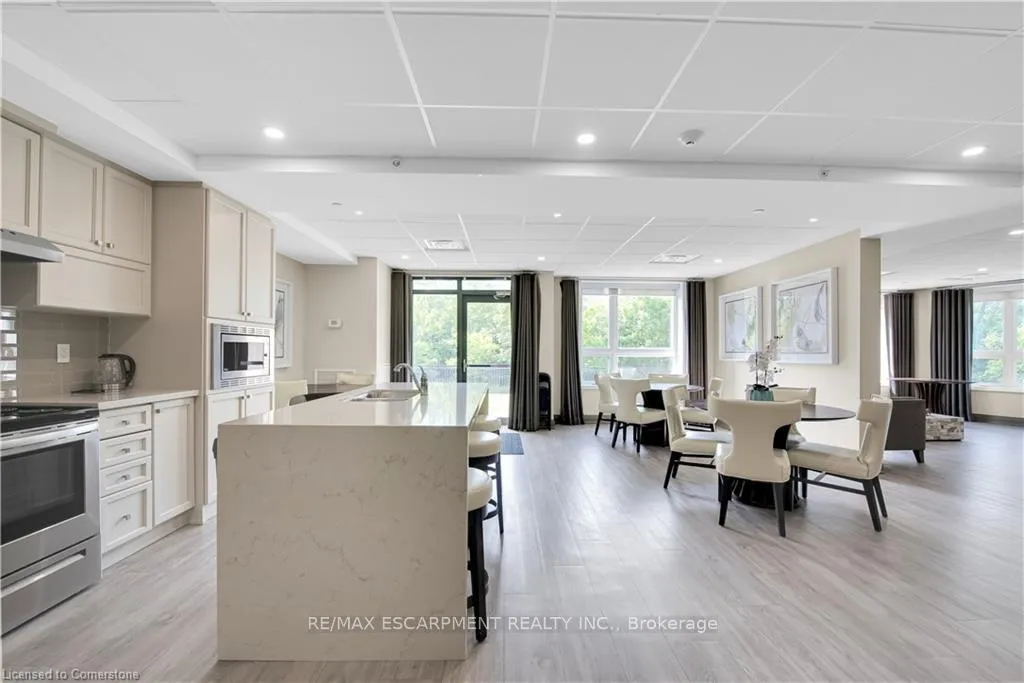 Photo 25 of Unit 329, 125 Shoreview Place, Hamilton, Stoney Creek — HOMEH