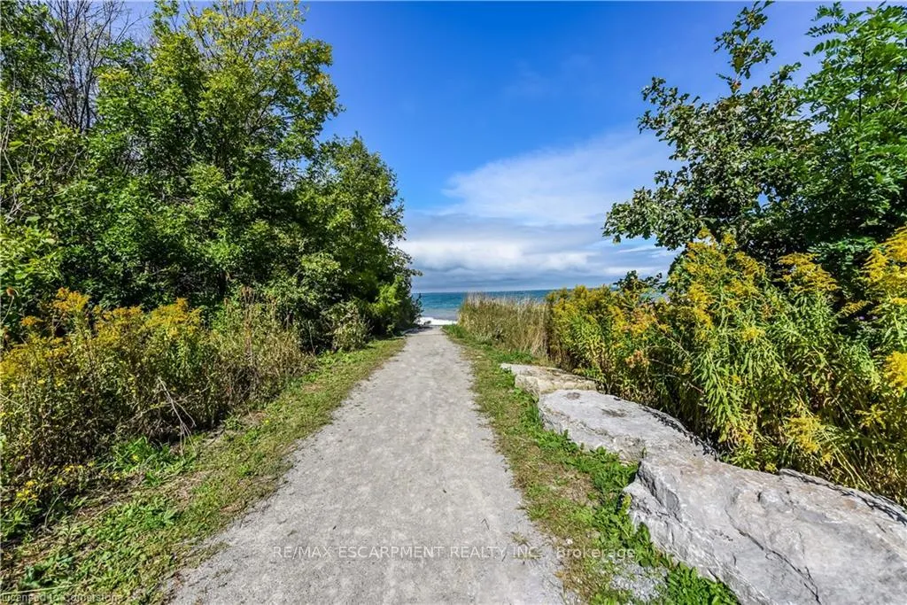 Photo 36 of Unit 329, 125 Shoreview Place, Hamilton, Stoney Creek — HOMEH