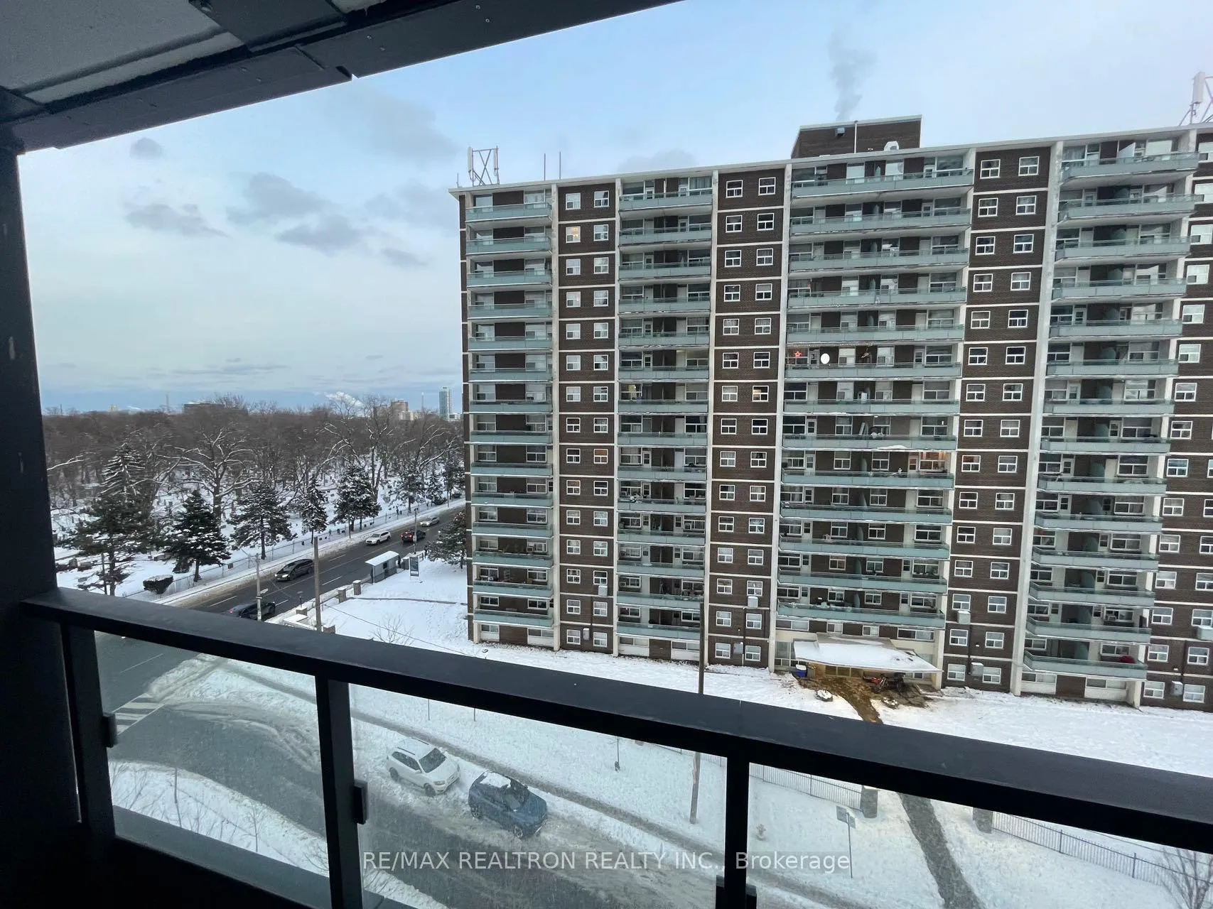 Photo 12 of Unit 619, 585 Bloor Street E, Toronto, North St. James Town — HOMEH