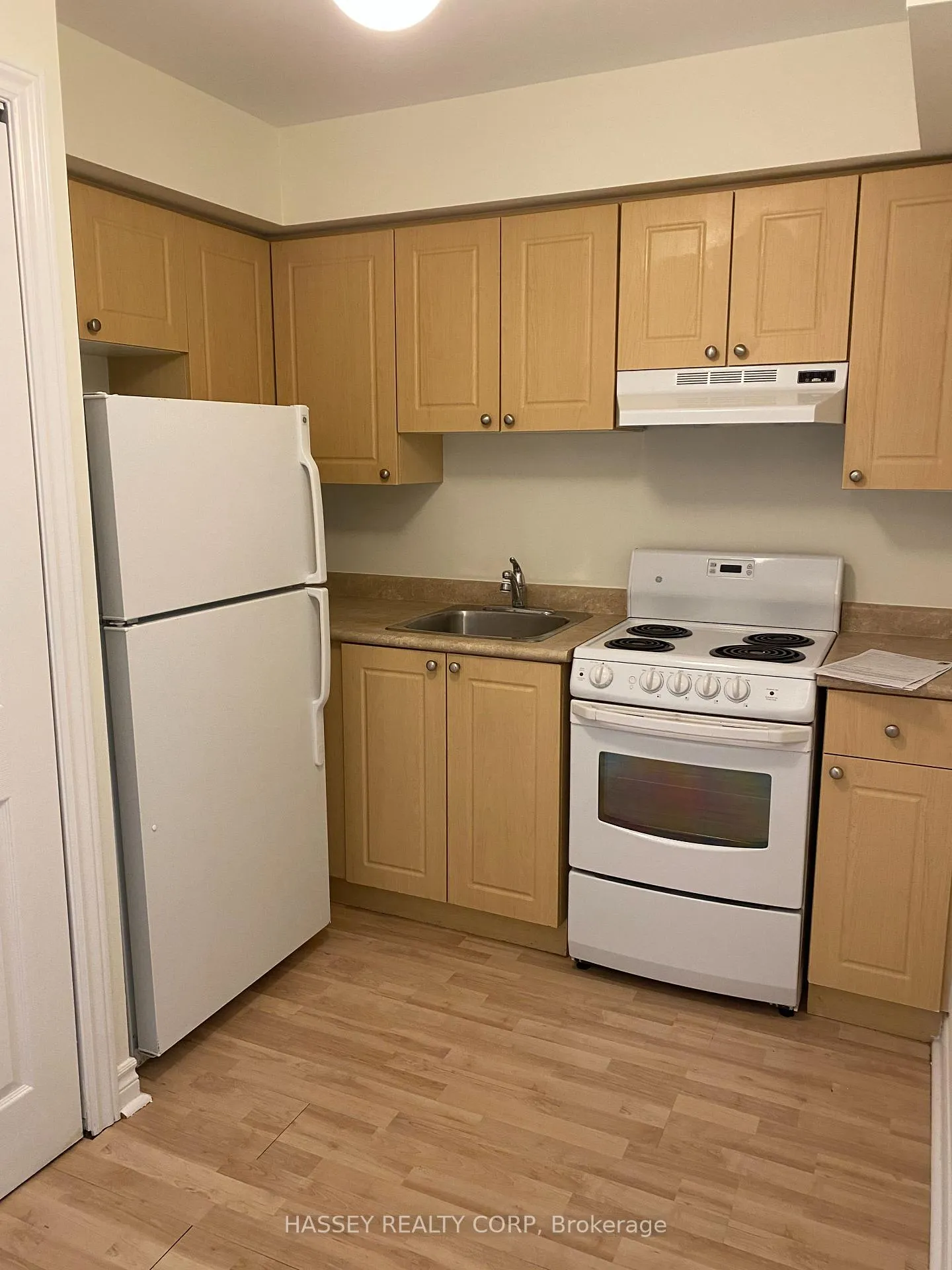 Photo 2 of Unit 10, 355 Essa Road, Barrie, Ardagh — HOMEH