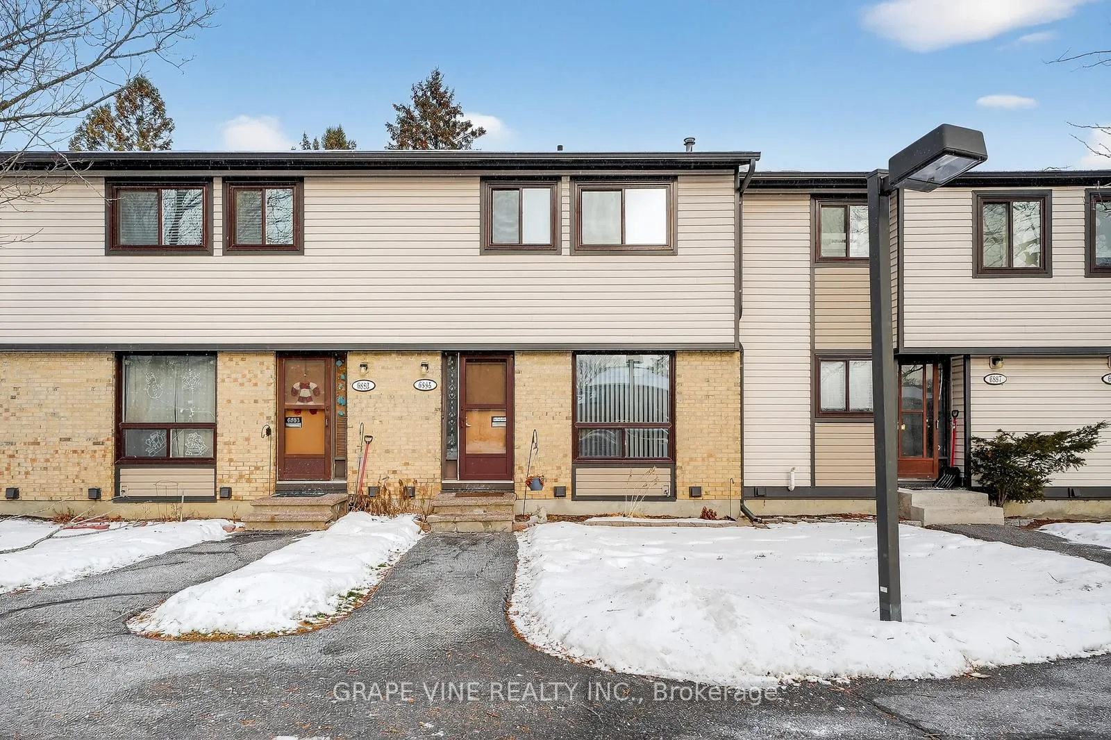 Photo 1 of 6885 Bilberry Drive, Ottawa, Convent Glen North — HOMEH