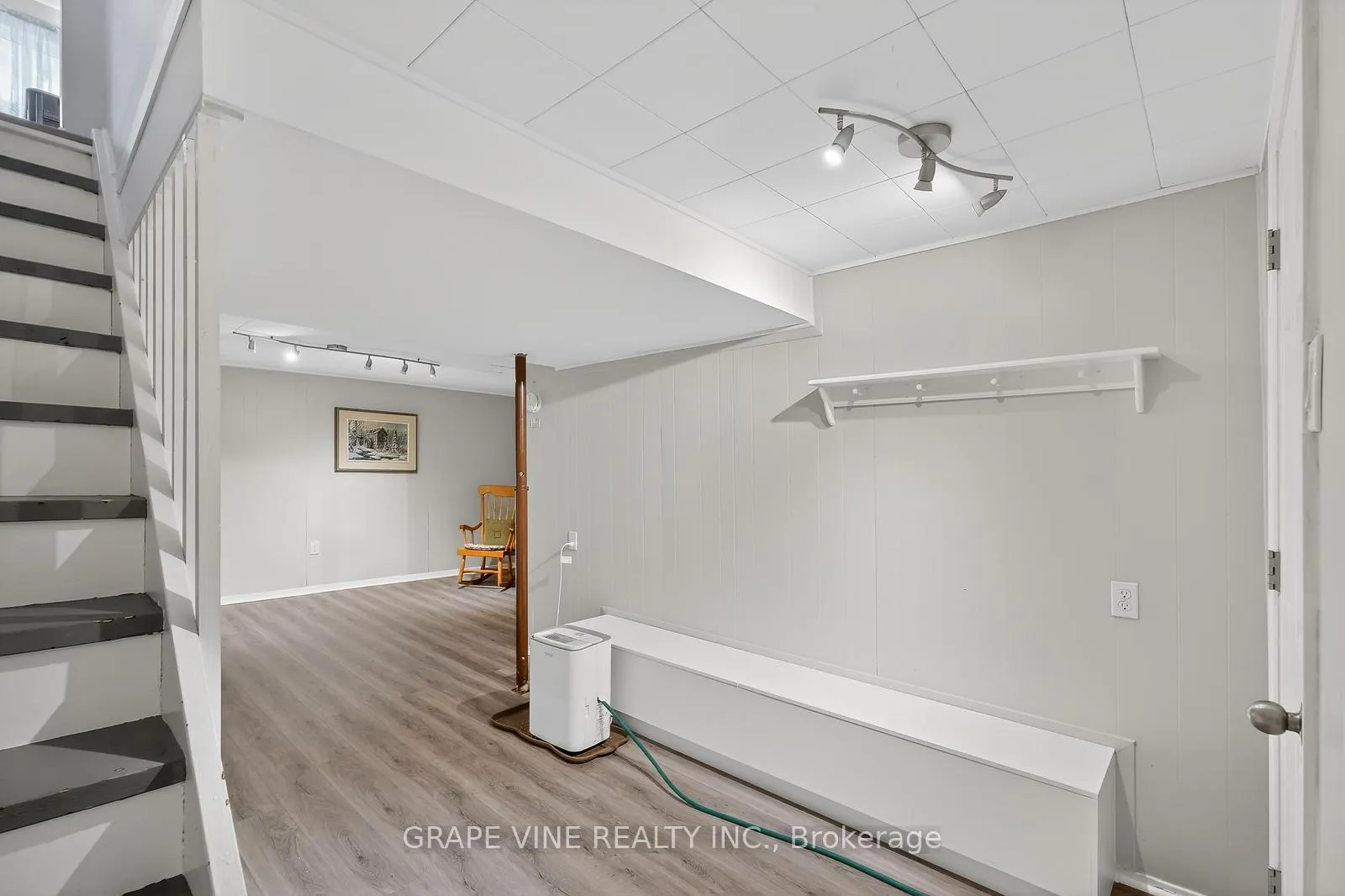 Photo 32 of 6885 Bilberry Drive, Ottawa, Convent Glen North — HOMEH