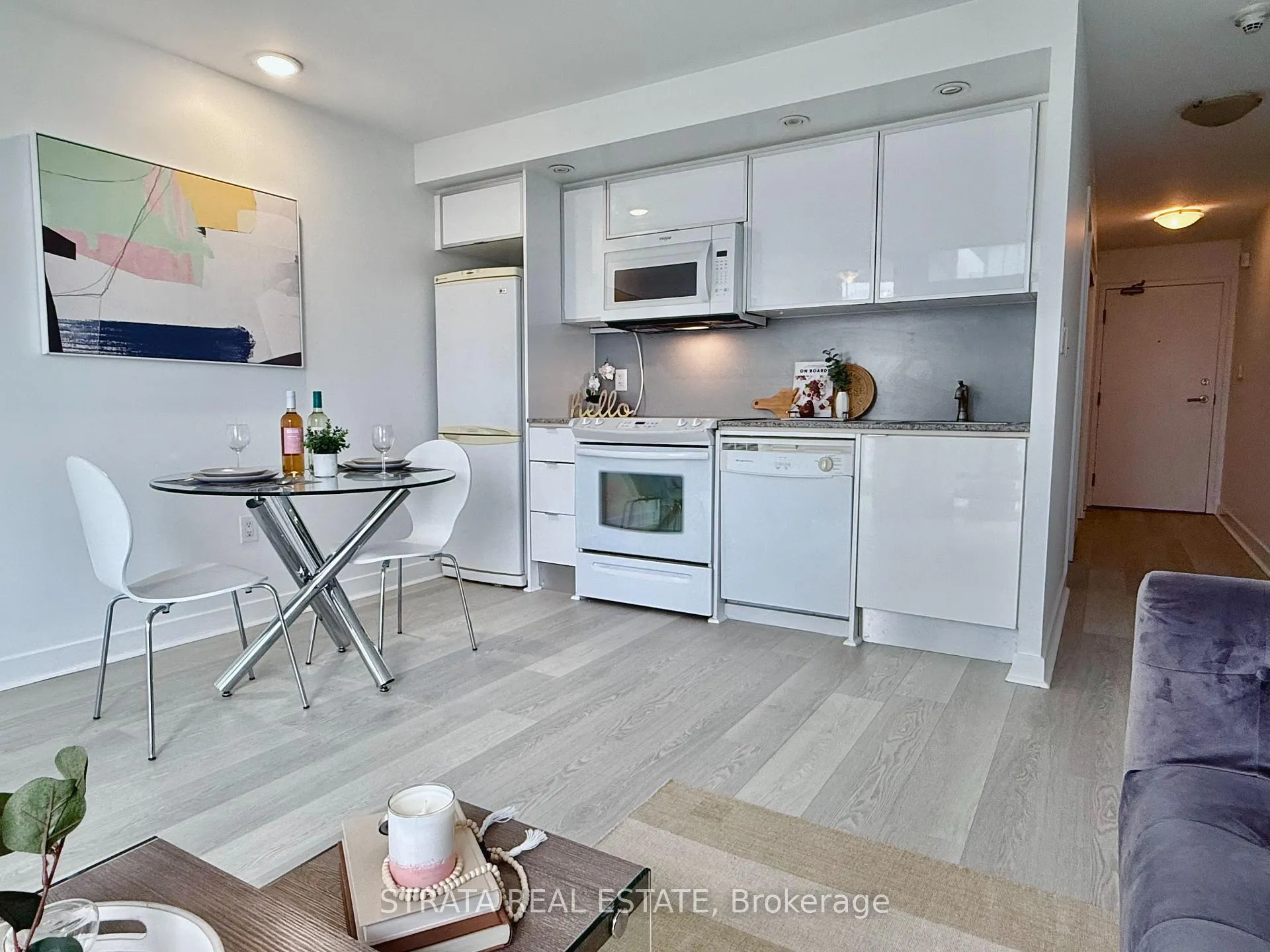 Photo 8 of Unit 3012, 25 Telegram Mews, Toronto, Waterfront Communities — HOMEH