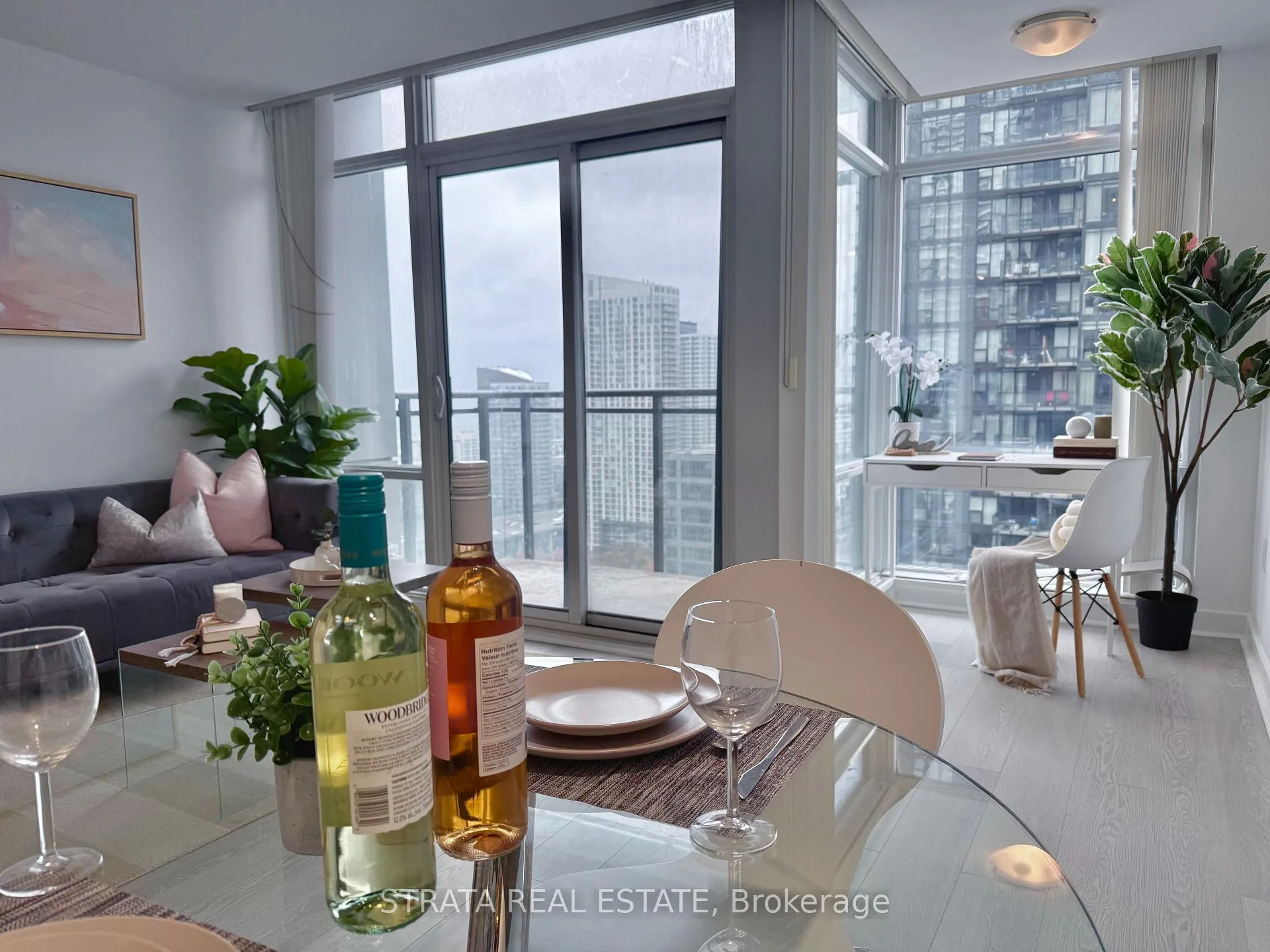 Photo 14 of Unit 3012, 25 Telegram Mews, Toronto, Waterfront Communities — HOMEH