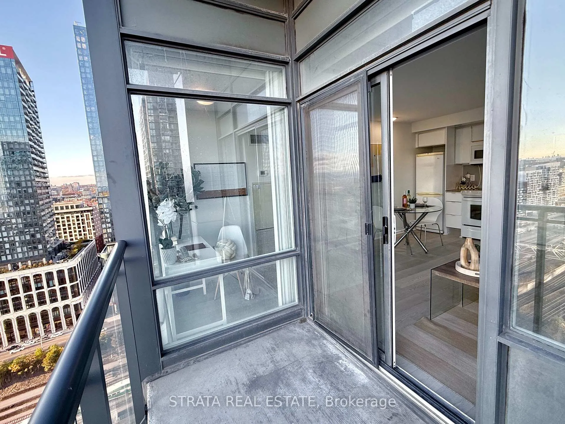 Photo 19 of Unit 3012, 25 Telegram Mews, Toronto, Waterfront Communities — HOMEH