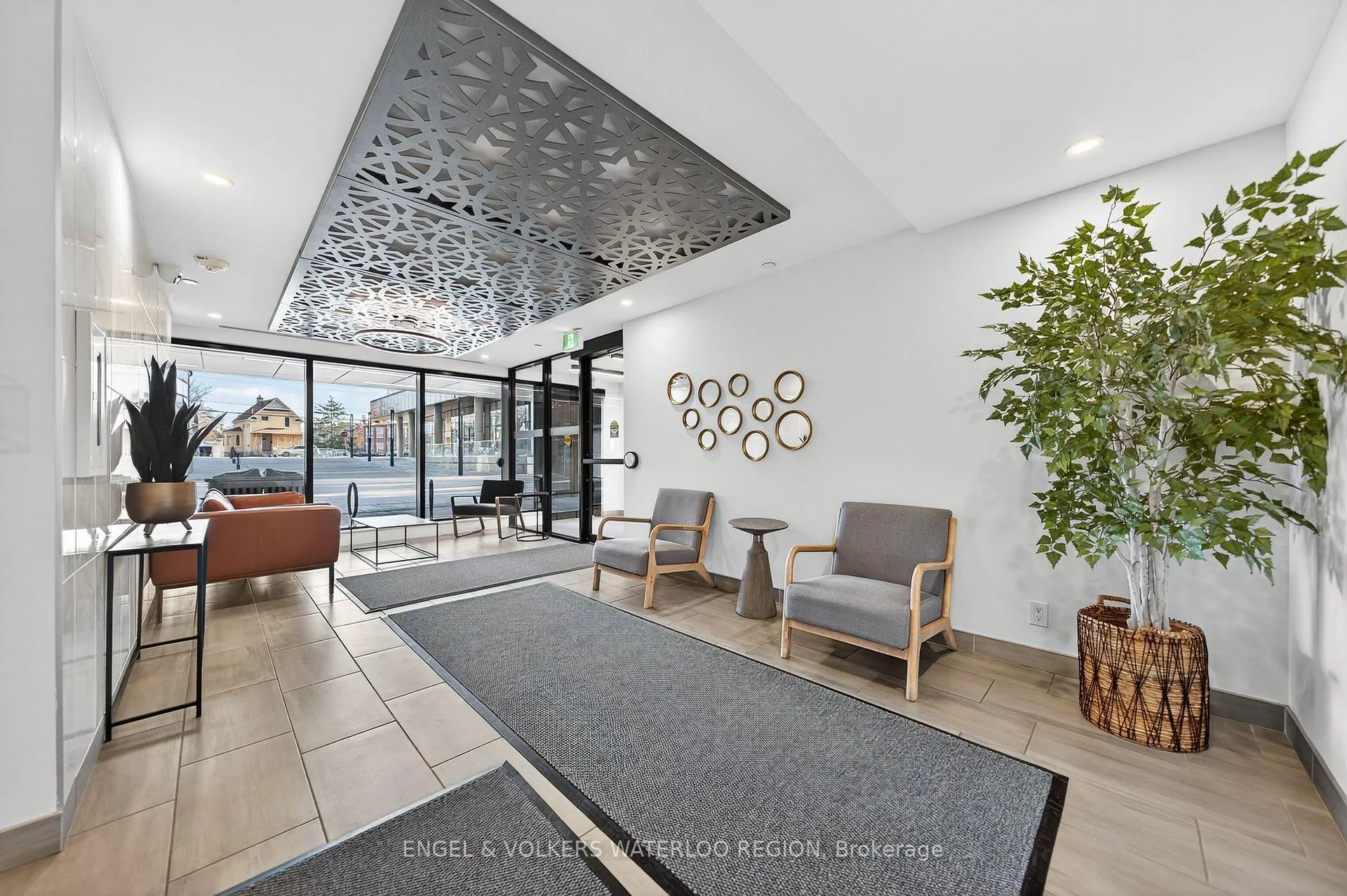 Photo 11 of Unit 902, 104 Garment Street, Kitchener — HOMEH