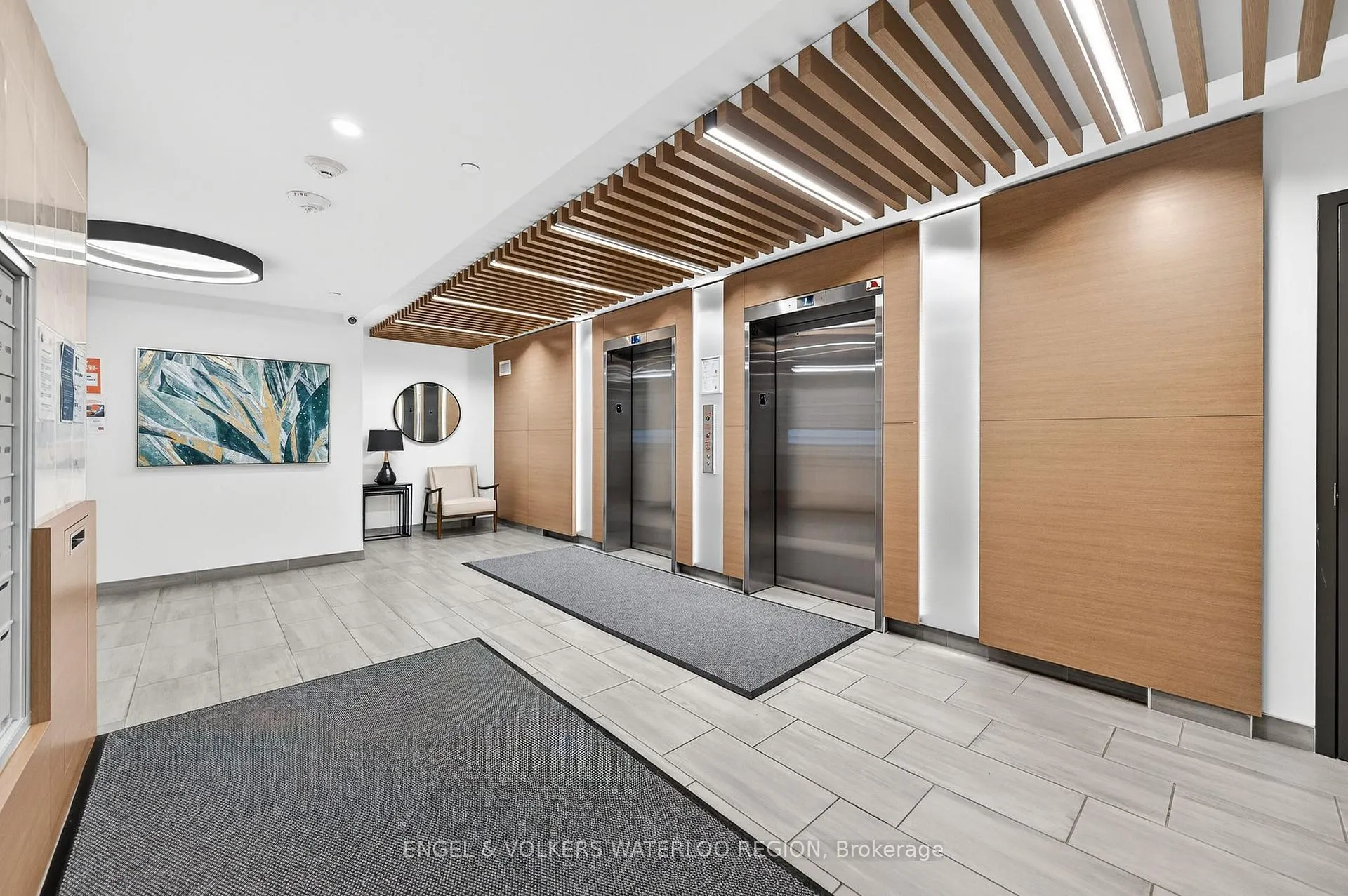 Photo 14 of Unit 902, 104 Garment Street, Kitchener — HOMEH