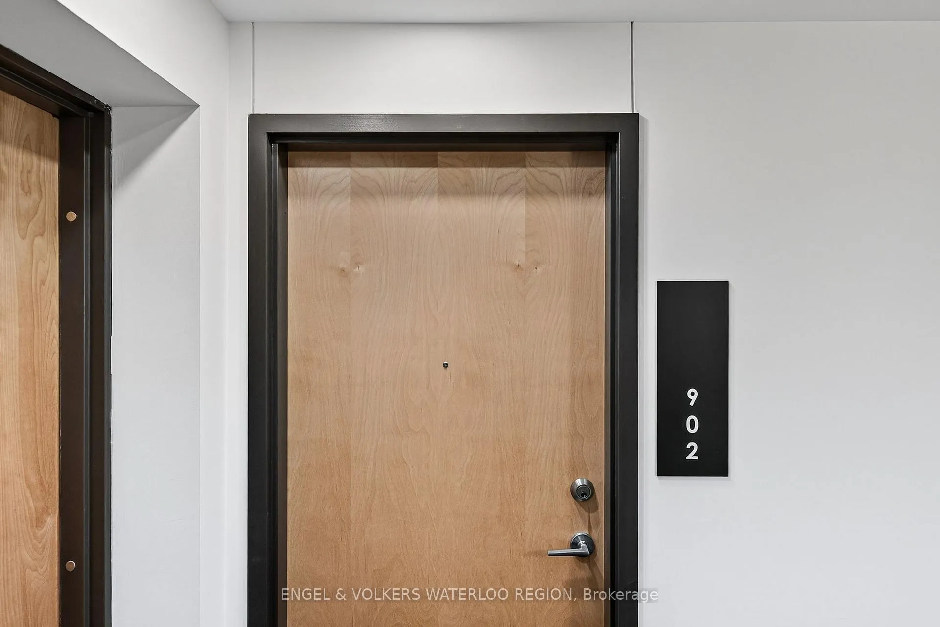 Photo 15 of Unit 902, 104 Garment Street, Kitchener — HOMEH