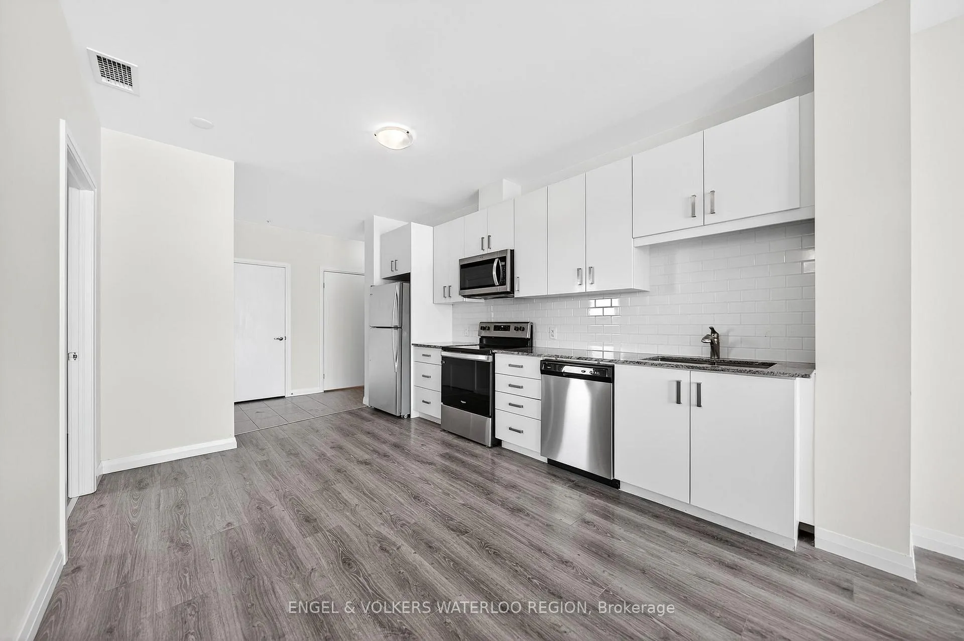 Photo 19 of Unit 902, 104 Garment Street, Kitchener — HOMEH