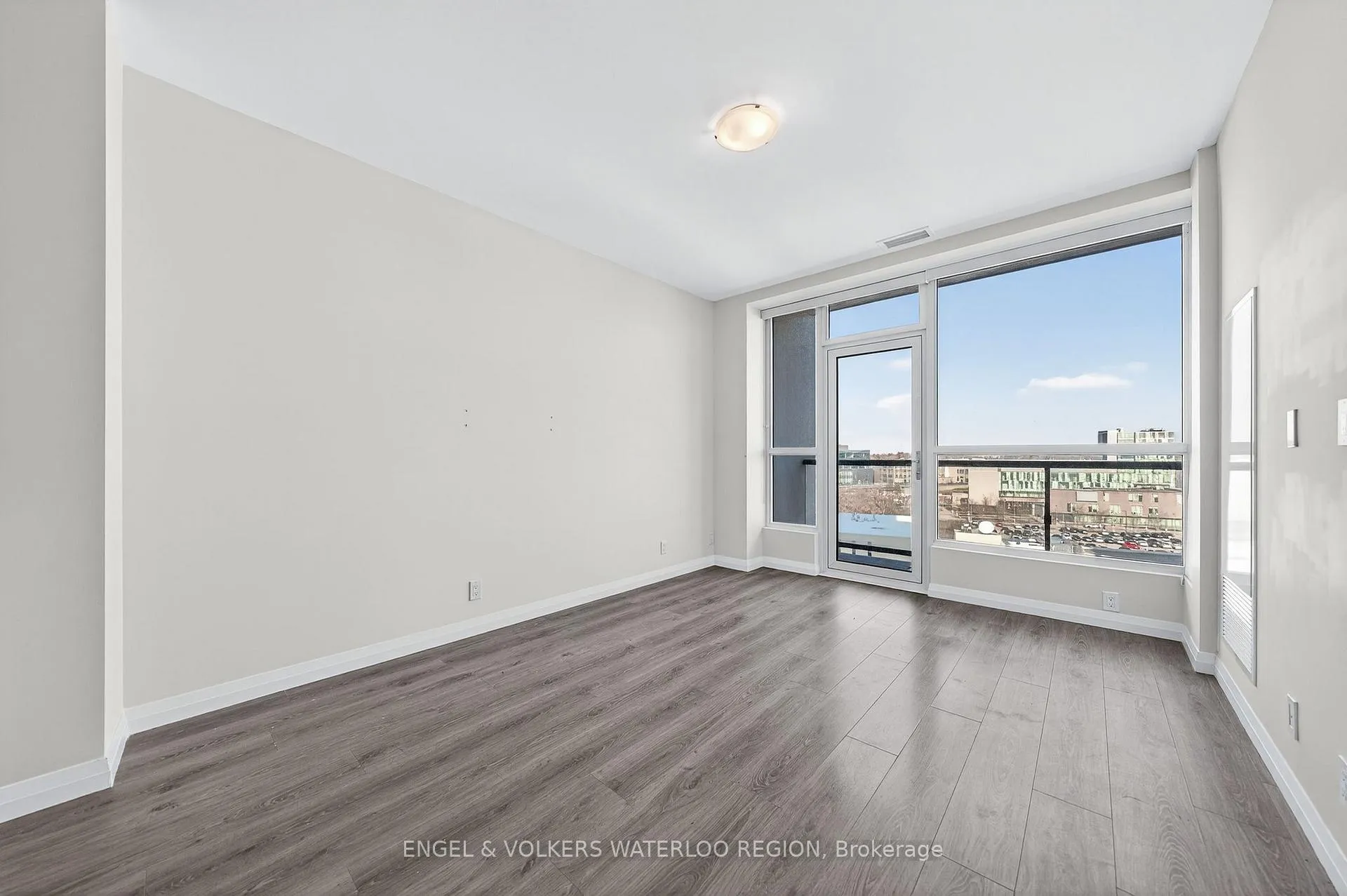 Photo 23 of Unit 902, 104 Garment Street, Kitchener — HOMEH