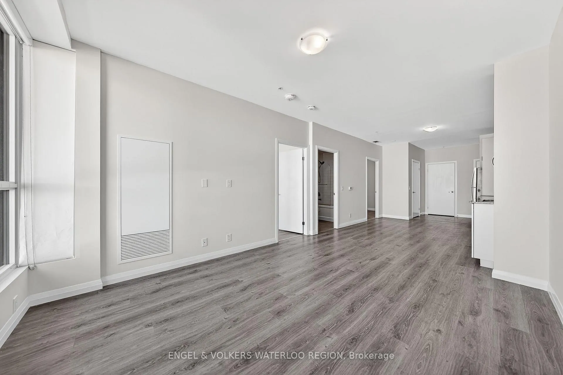 Photo 25 of Unit 902, 104 Garment Street, Kitchener — HOMEH