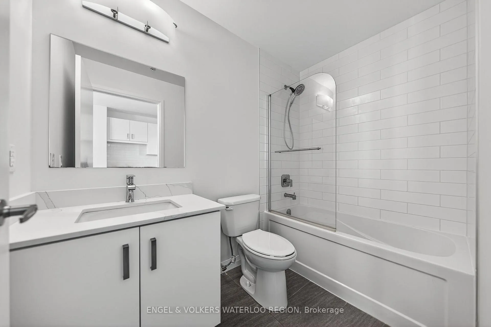 Photo 33 of Unit 902, 104 Garment Street, Kitchener — HOMEH