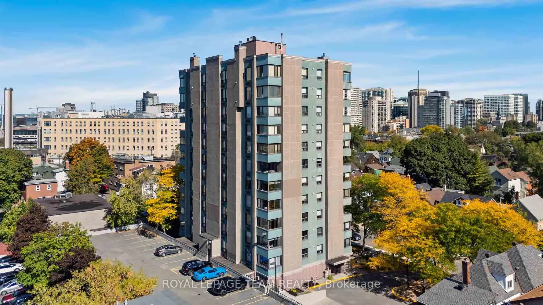 Front of Unit 303, 40 Arthur Street