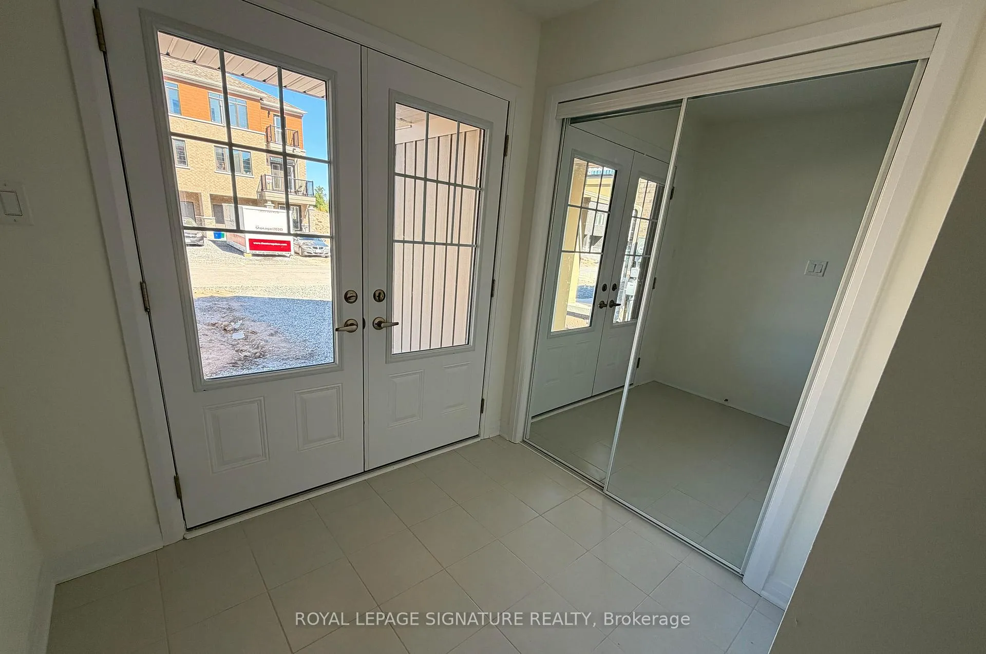 Photo 7 of 29 Pogie Drive, Welland, Dain City — HOMEH