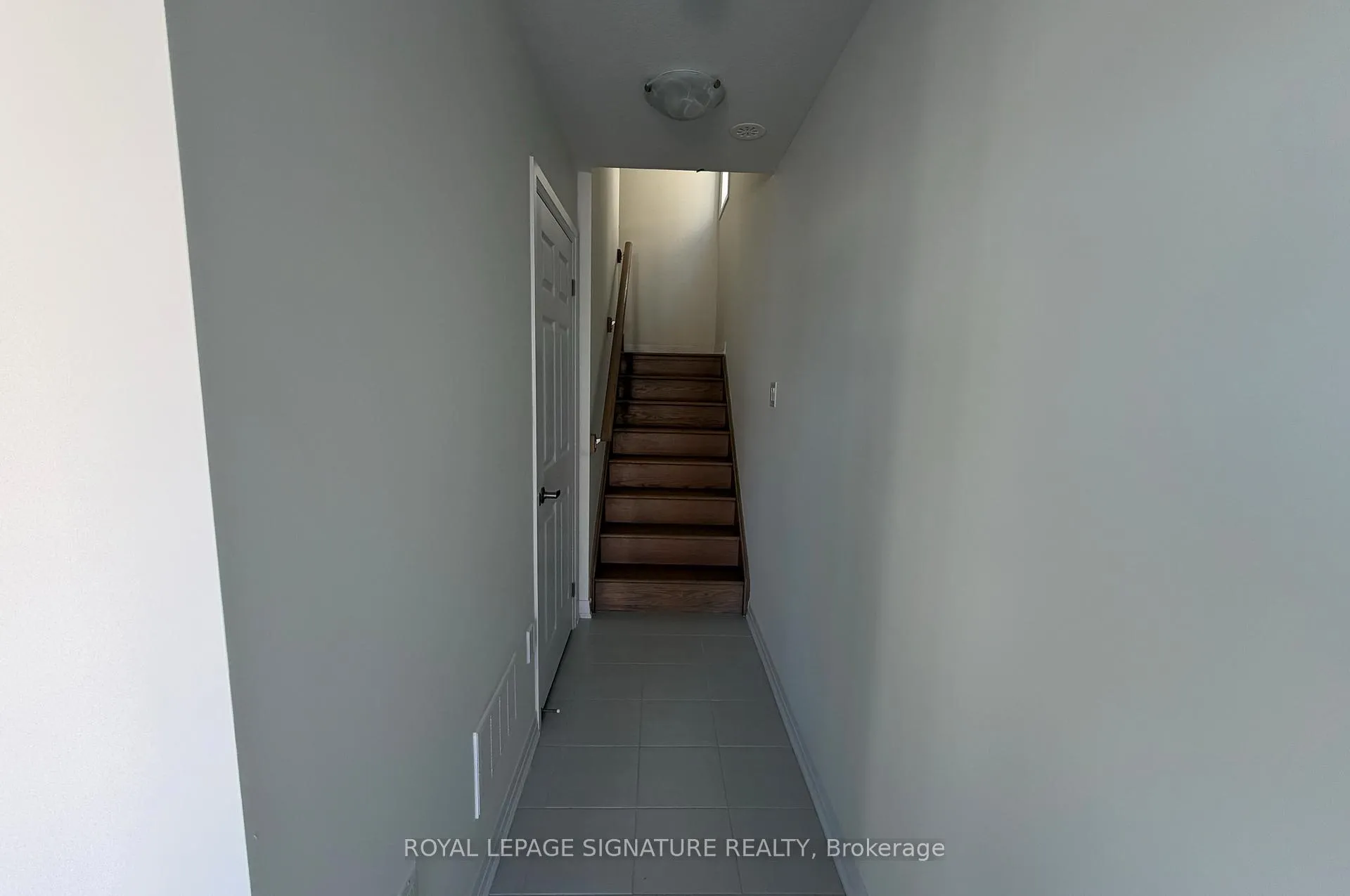 Photo 8 of 29 Pogie Drive, Welland, Dain City — HOMEH