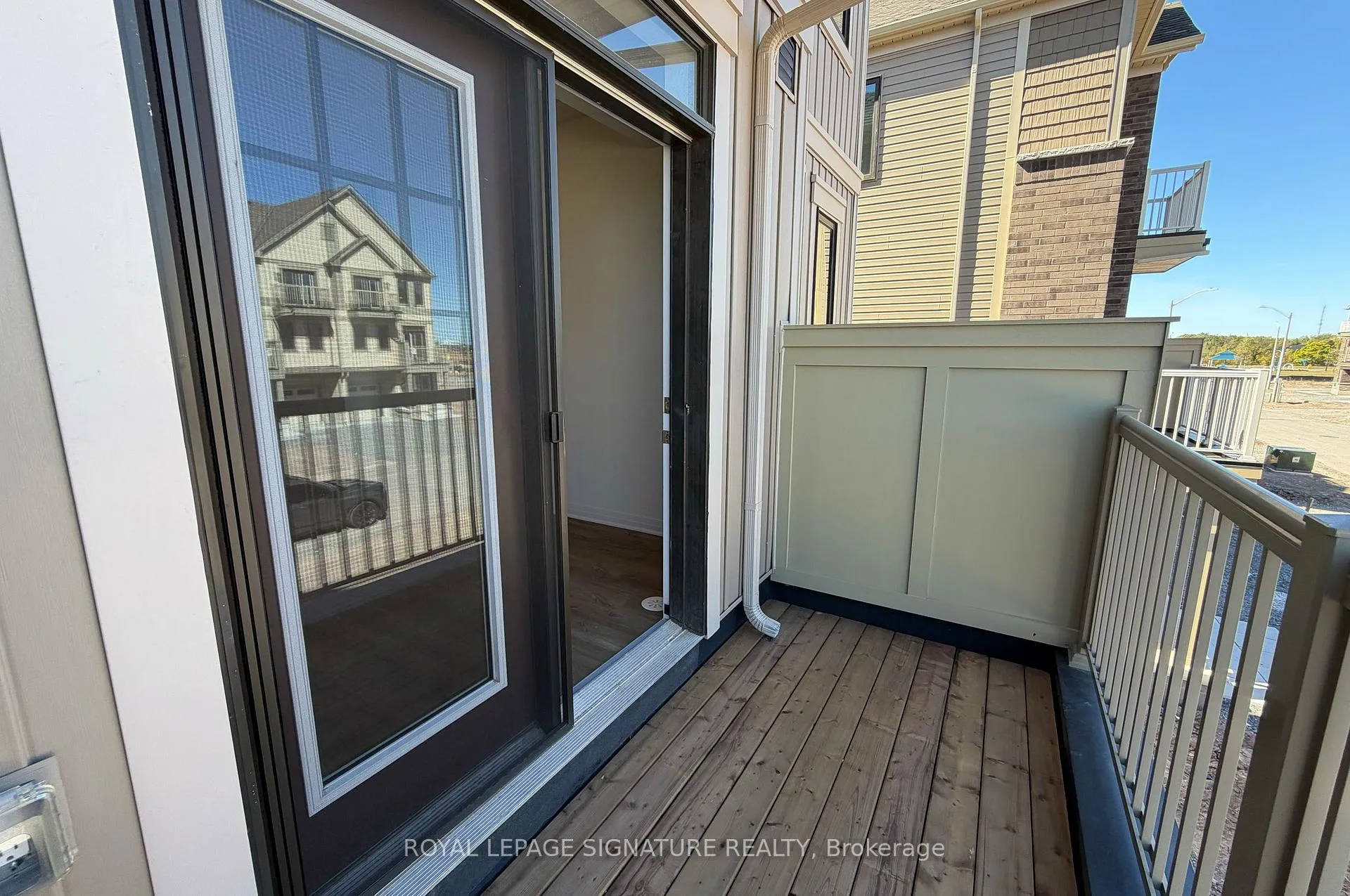 Photo 18 of 29 Pogie Drive, Welland, Dain City — HOMEH