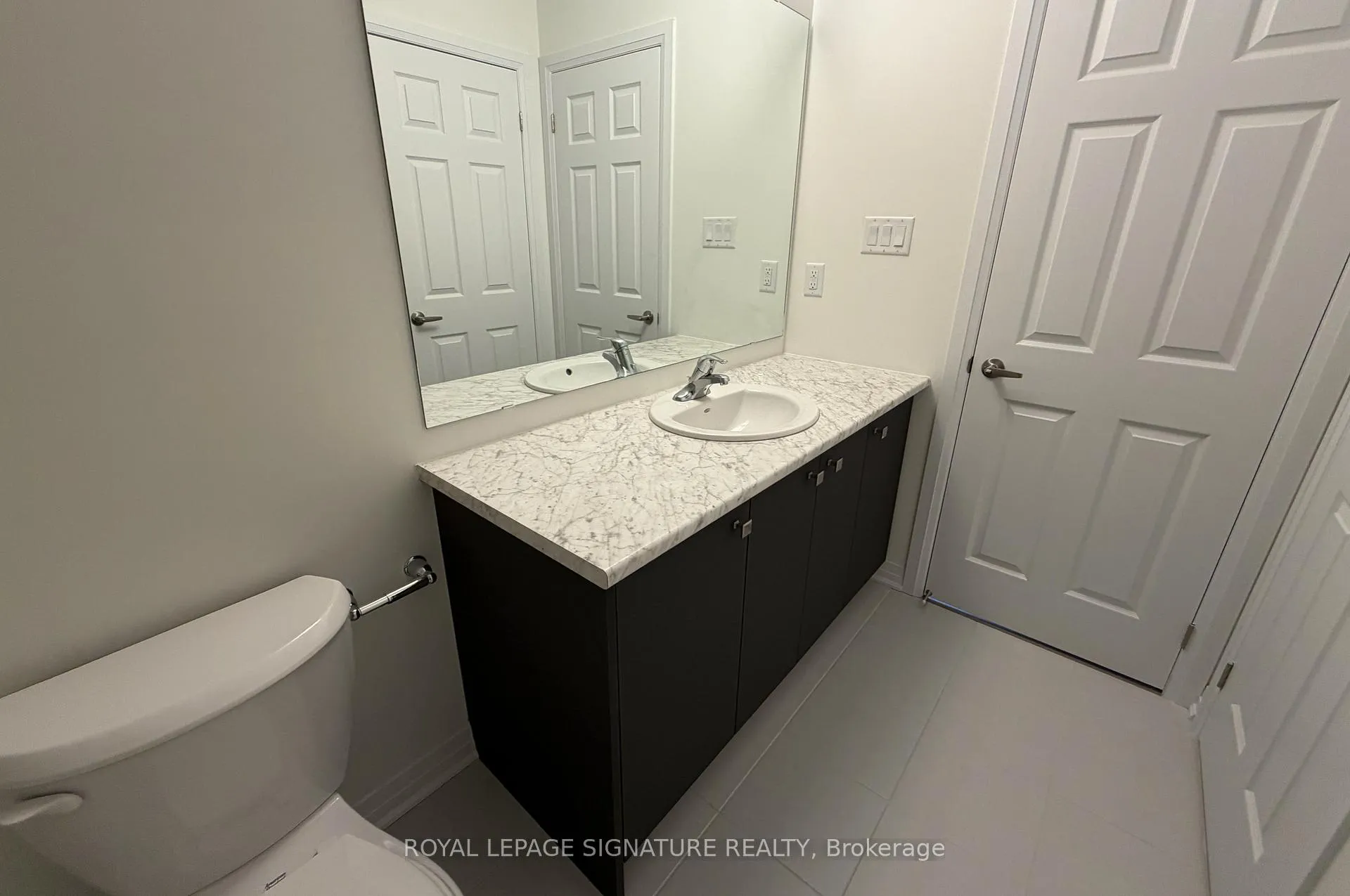Photo 24 of 29 Pogie Drive, Welland, Dain City — HOMEH