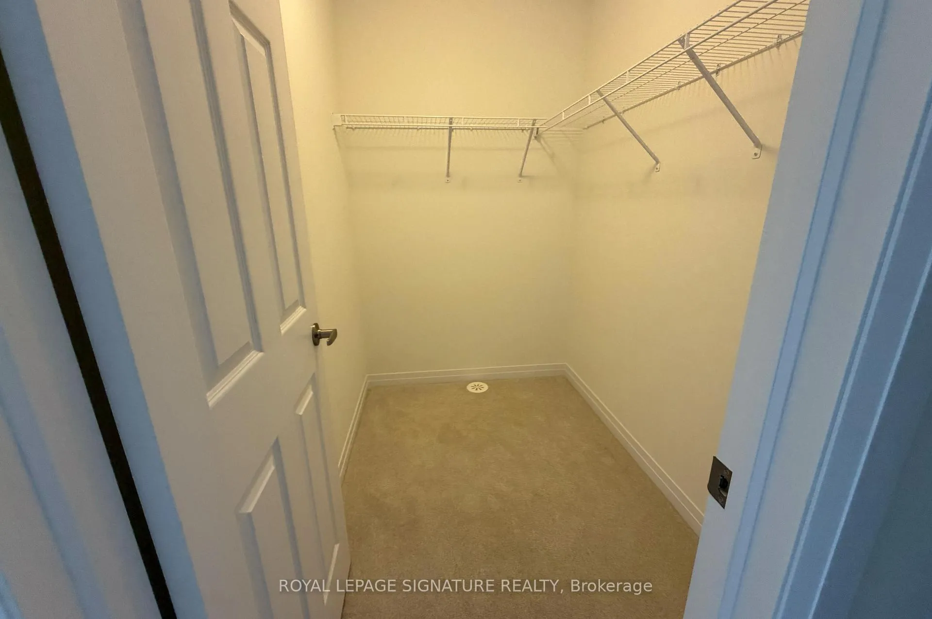 Photo 26 of 29 Pogie Drive, Welland, Dain City — HOMEH