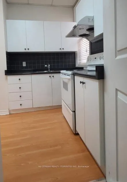 Photo 6 of Unit Main-R, 130 Kingston Road, Toronto, Woodbine Corridor — HOMEH