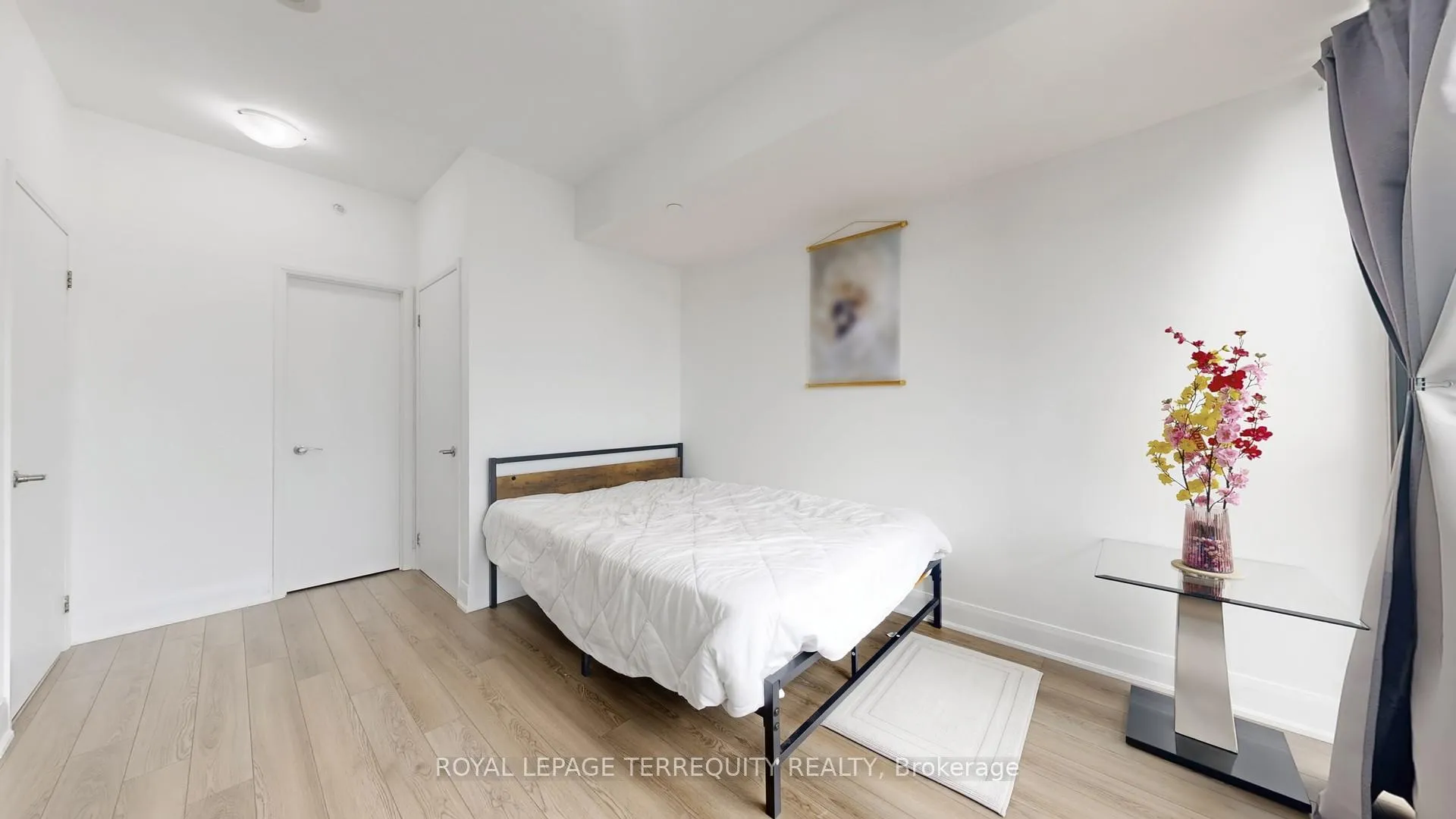 Photo 29 of Unit 910, 2900 Highway 7 Street, Vaughan, Concord — HOMEH