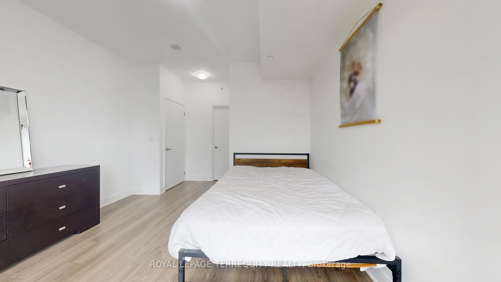 Photo 30 of Unit 910, 2900 Highway 7 Street, Vaughan, Concord — HOMEH