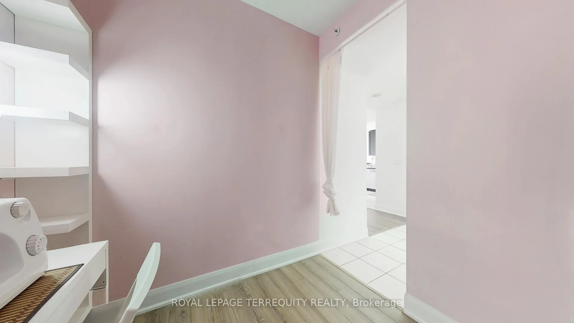 Photo 34 of Unit 910, 2900 Highway 7 Street, Vaughan, Concord — HOMEH