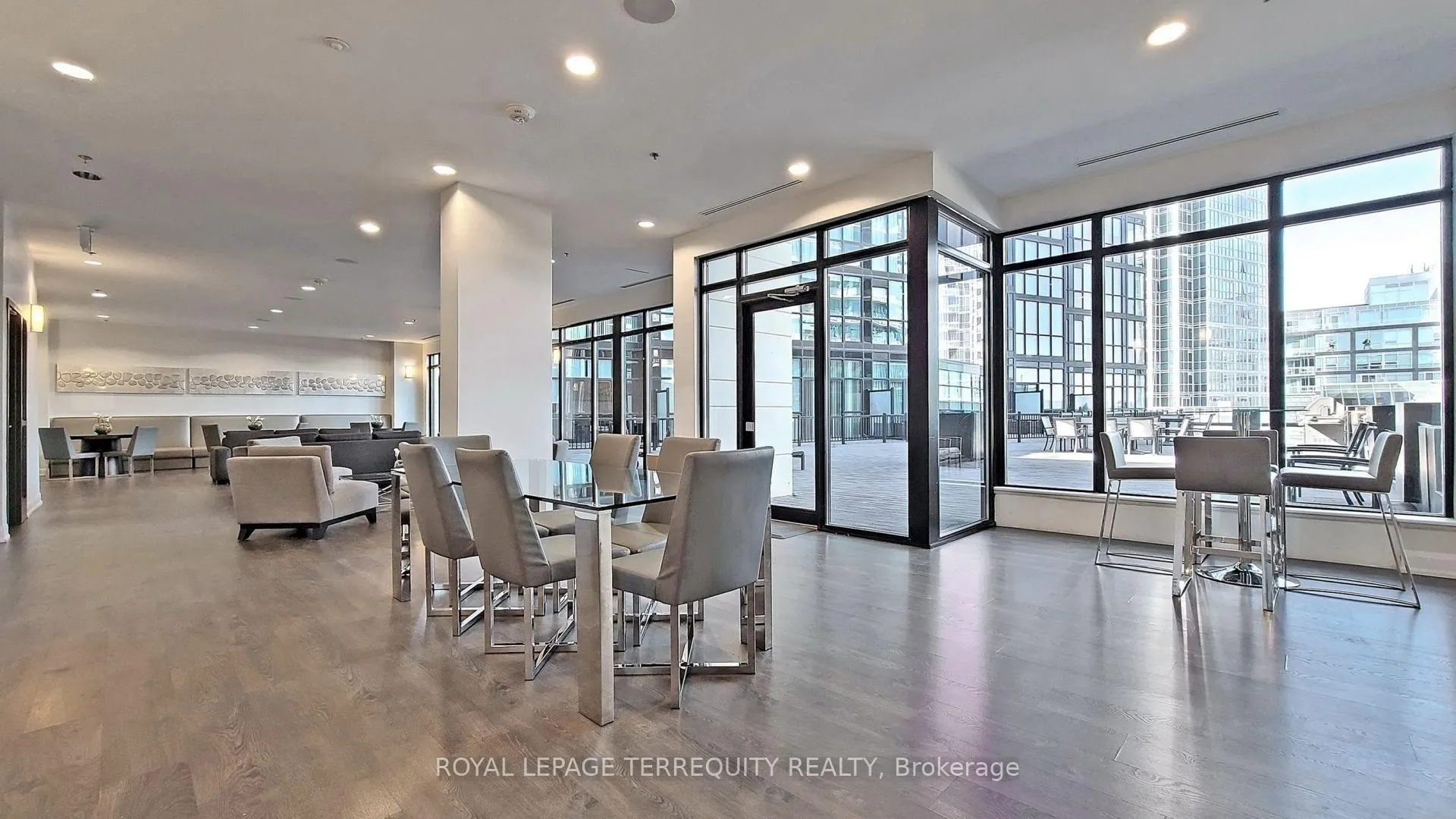 Photo 40 of Unit 910, 2900 Highway 7 Street, Vaughan, Concord — HOMEH