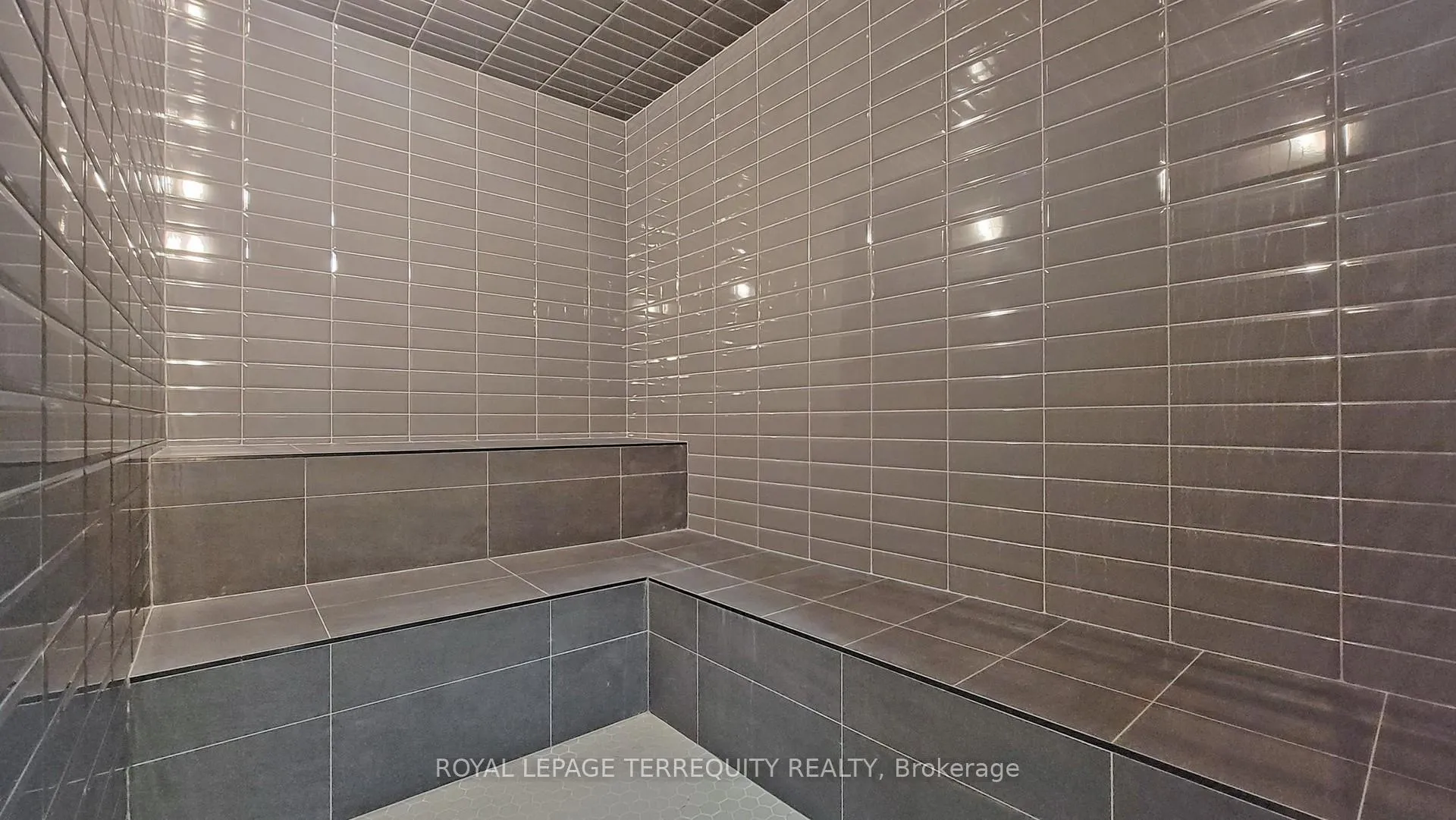 Photo 43 of Unit 910, 2900 Highway 7 Street, Vaughan, Concord — HOMEH