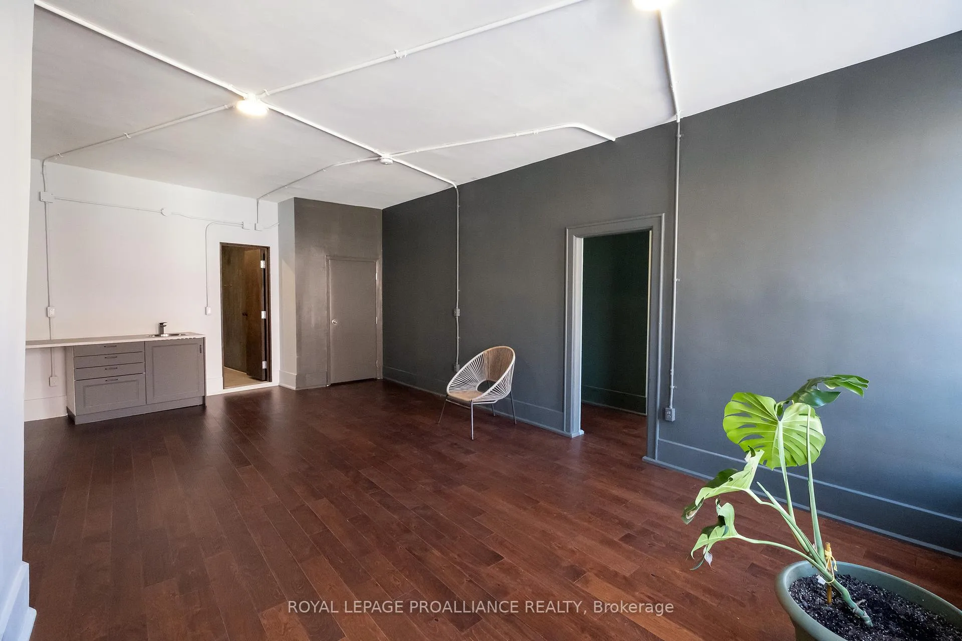 Photo 8 of Unit 1, 275 Front Street, Belleville, Belleville Ward — HOMEH