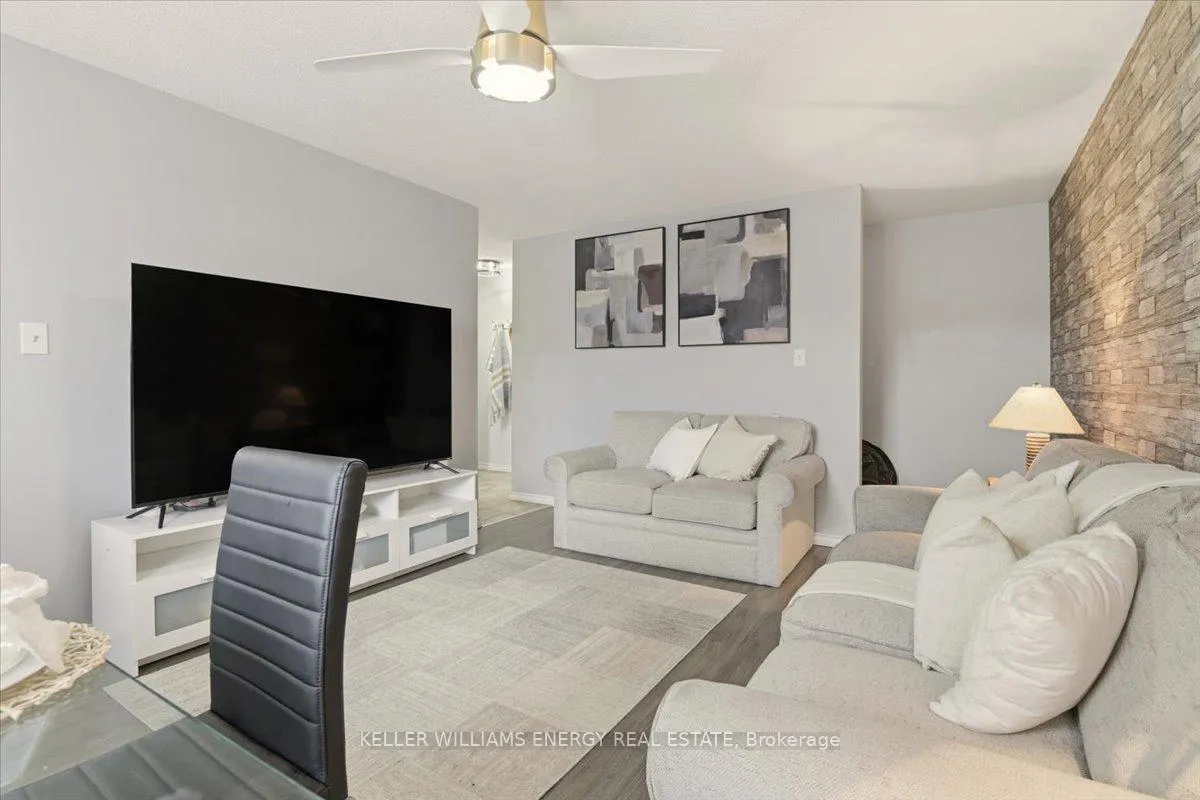 Photo 8 of Unit 76, 120 Nonquon Road, Oshawa, Centennial — HOMEH