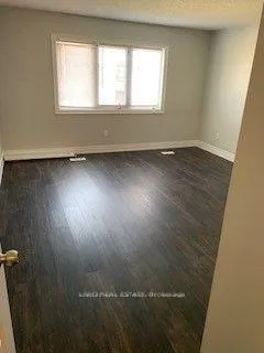 Photo 6 of 4 Lady Evelyn Crescent, Brampton, Bram West — HOMEH