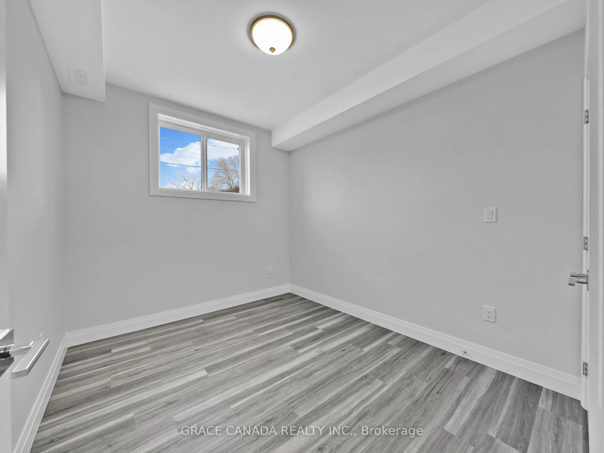 Photo 32 of Unit 1, 3549 Peter Street, Windsor — HOMEH