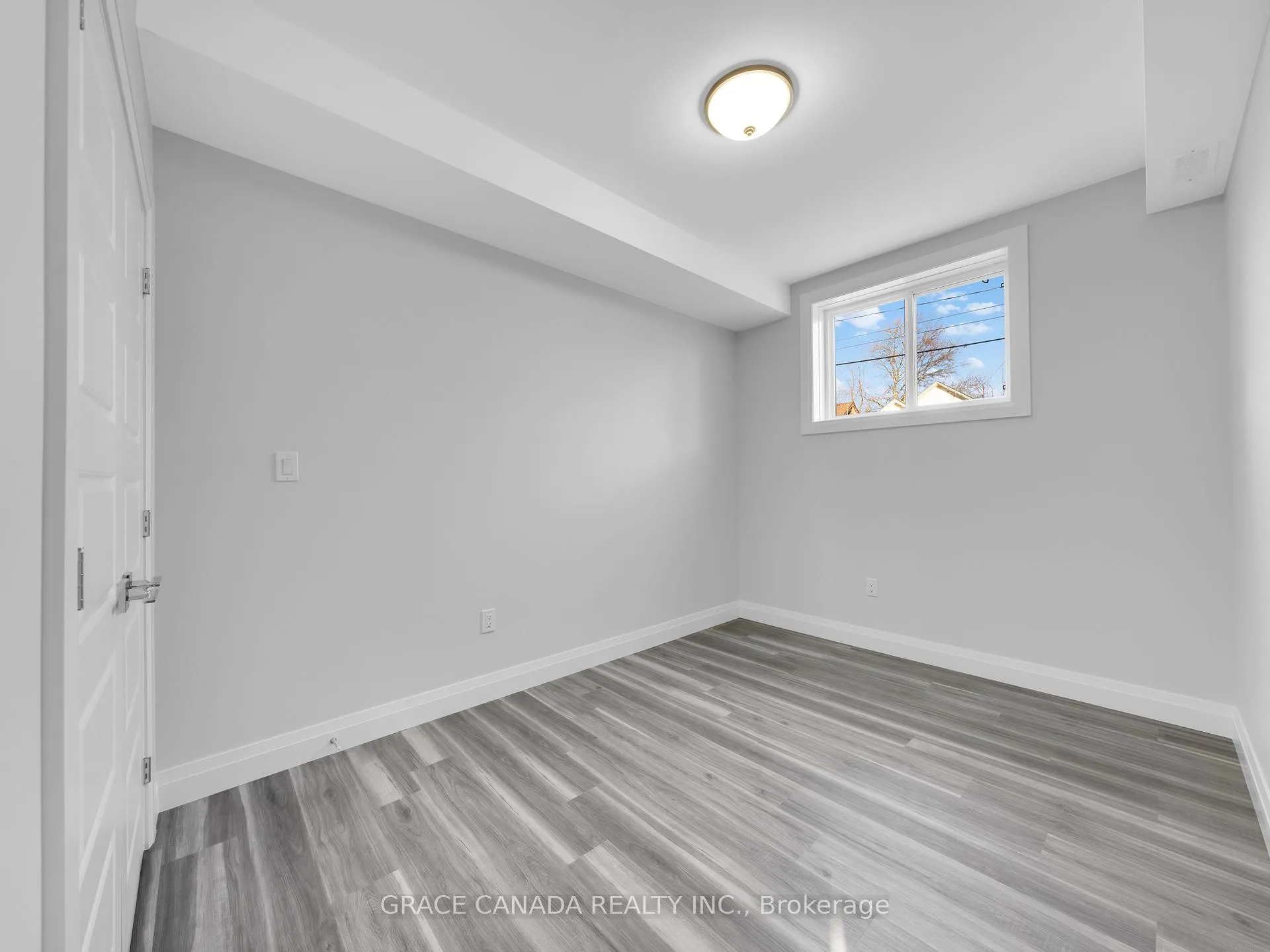 Photo 34 of Unit 1, 3549 Peter Street, Windsor — HOMEH