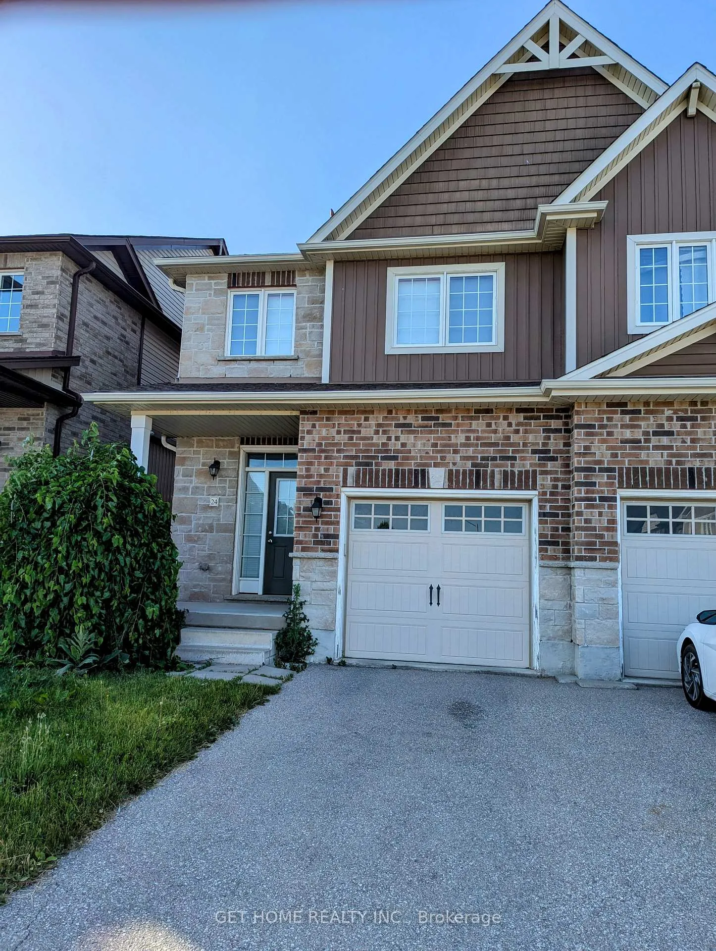 Photo 1 of 24 Renfrew Street, Kitchener — HOMEH