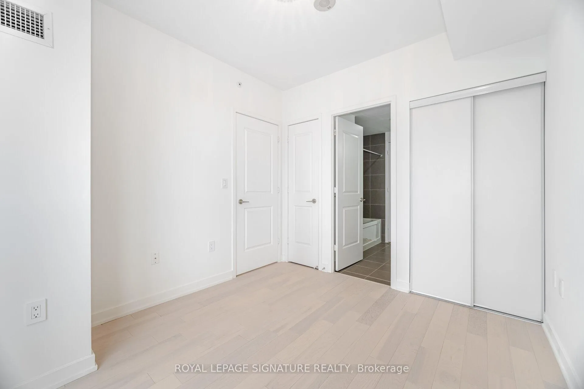 Photo 21 of Unit 1501, 1 The Esplanade Drive, Toronto, Waterfront Communities — HOMEH