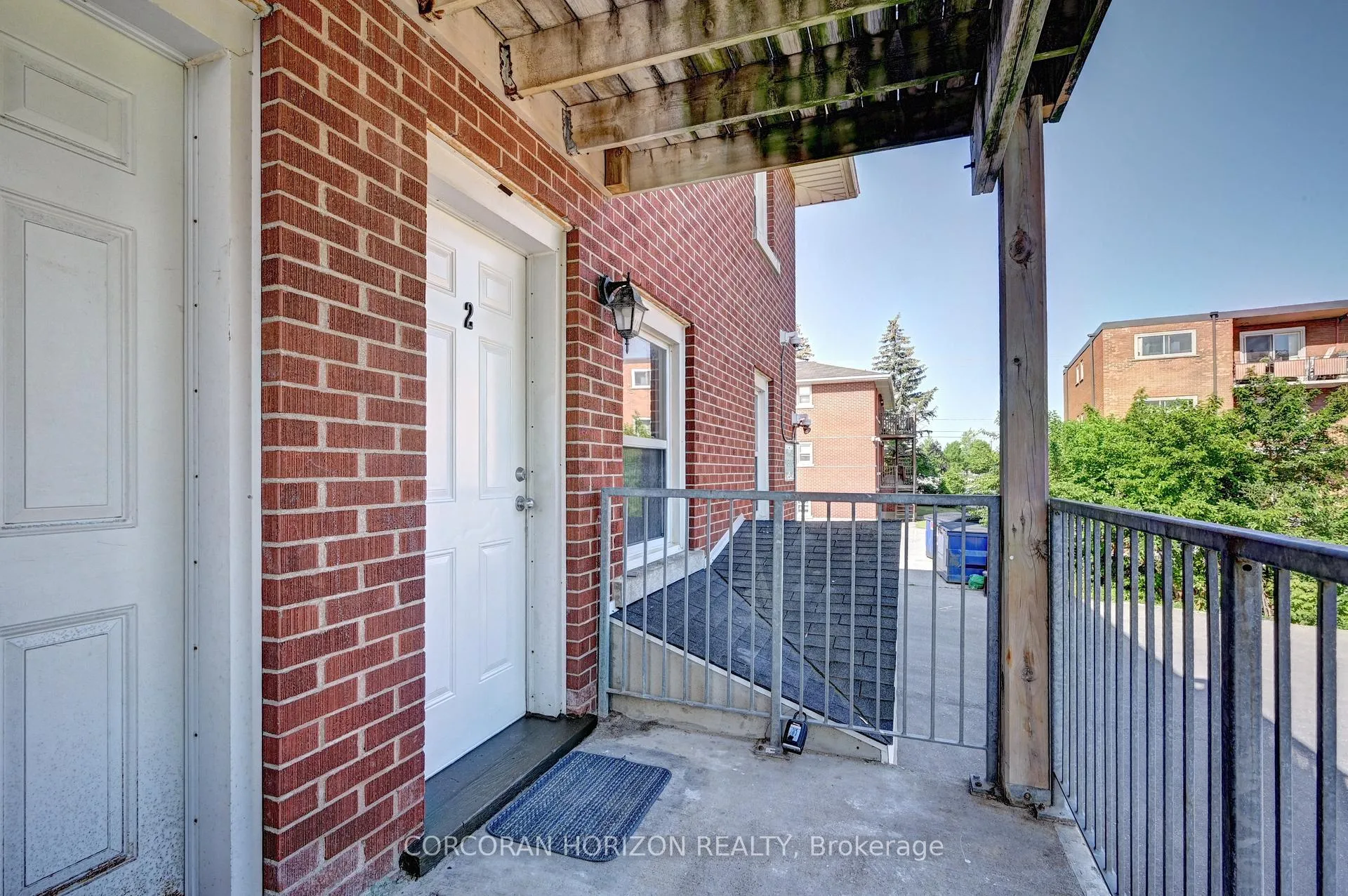 Photo 2 of Unit 2, 1230 Queens Boulevard, Kitchener — HOMEH
