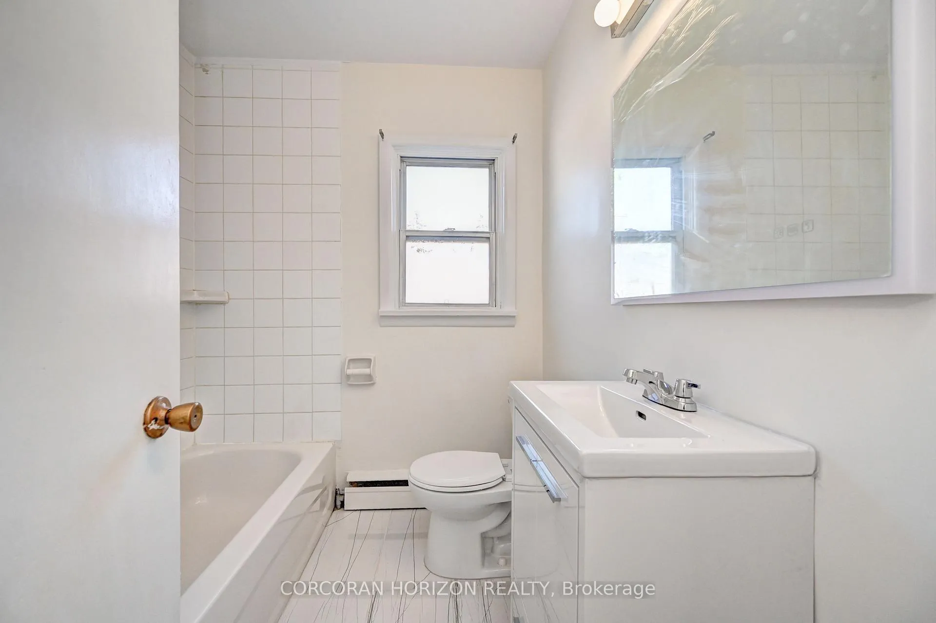 Photo 10 of Unit 2, 1230 Queens Boulevard, Kitchener — HOMEH