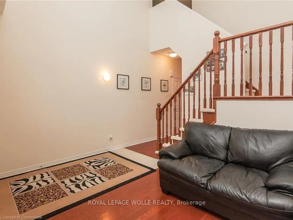 Photo 7 of 426 Robert Ferrie Drive, Kitchener — HOMEH