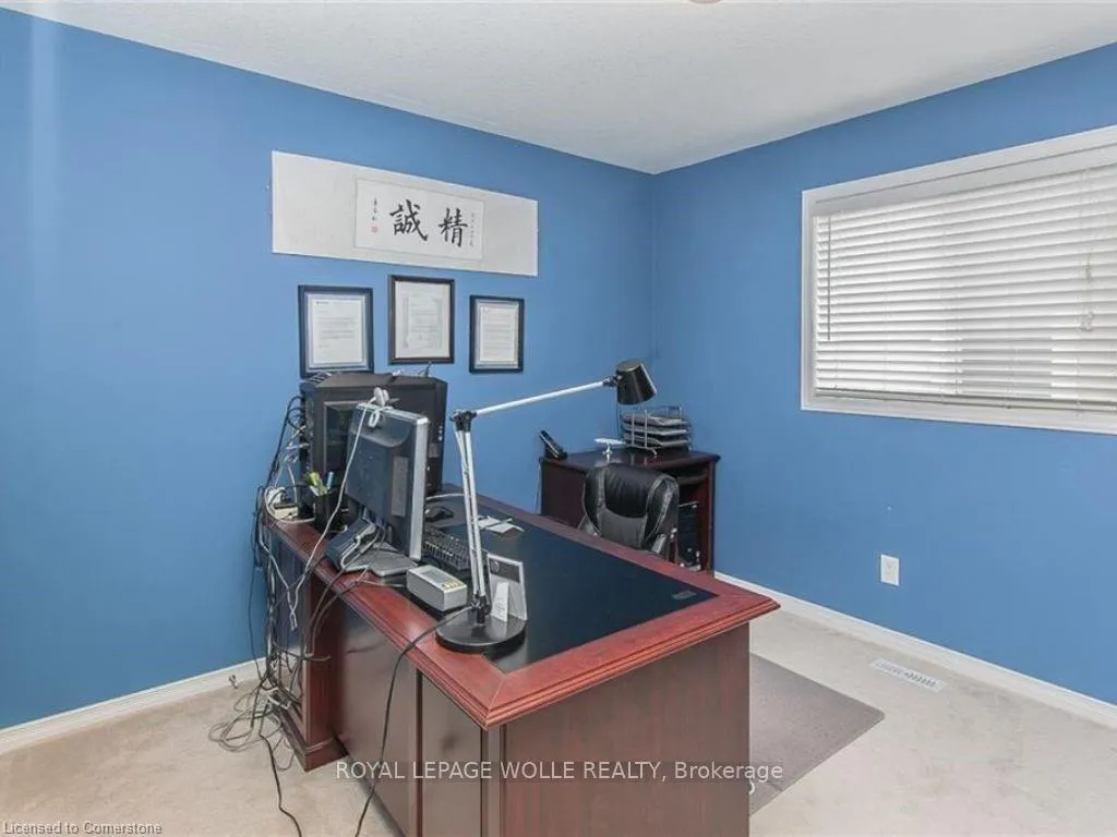 Photo 26 of 426 Robert Ferrie Drive, Kitchener — HOMEH