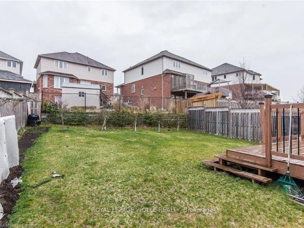 Photo 34 of 426 Robert Ferrie Drive, Kitchener — HOMEH