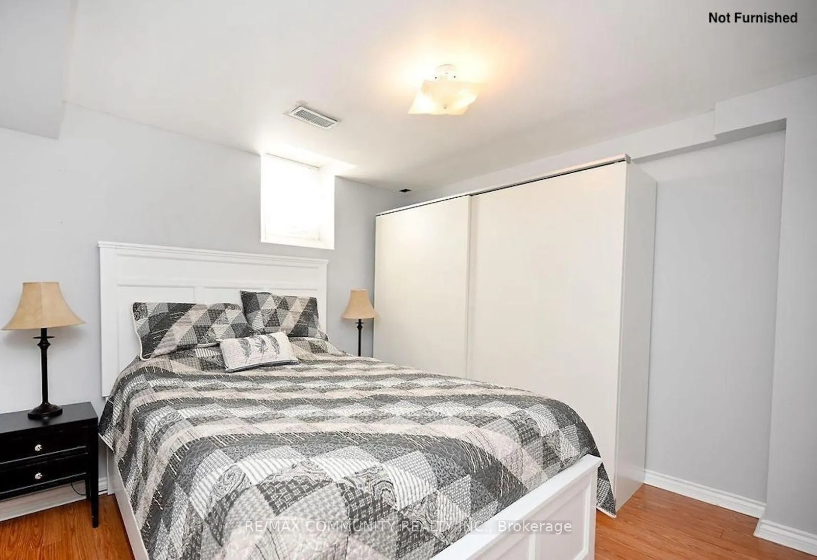 Photo 10 of 13 Marotta Avenue, Brampton, Fletcher's Meadow — HOMEH